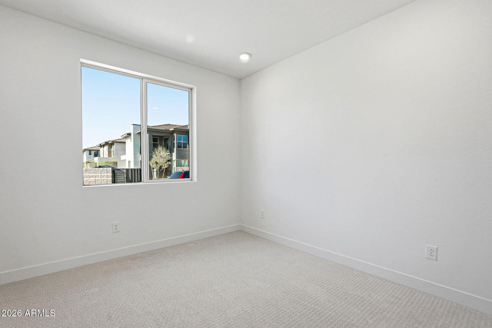 2121 W SONORAN DESERT Drive 126, Phoenix, AZ 85085 — photo 23 of 34