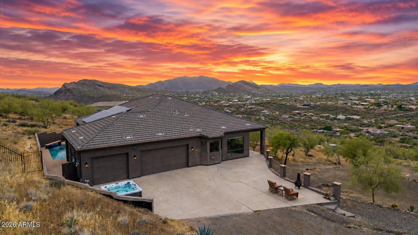 42610 N 22ND Street, New River, AZ 85087