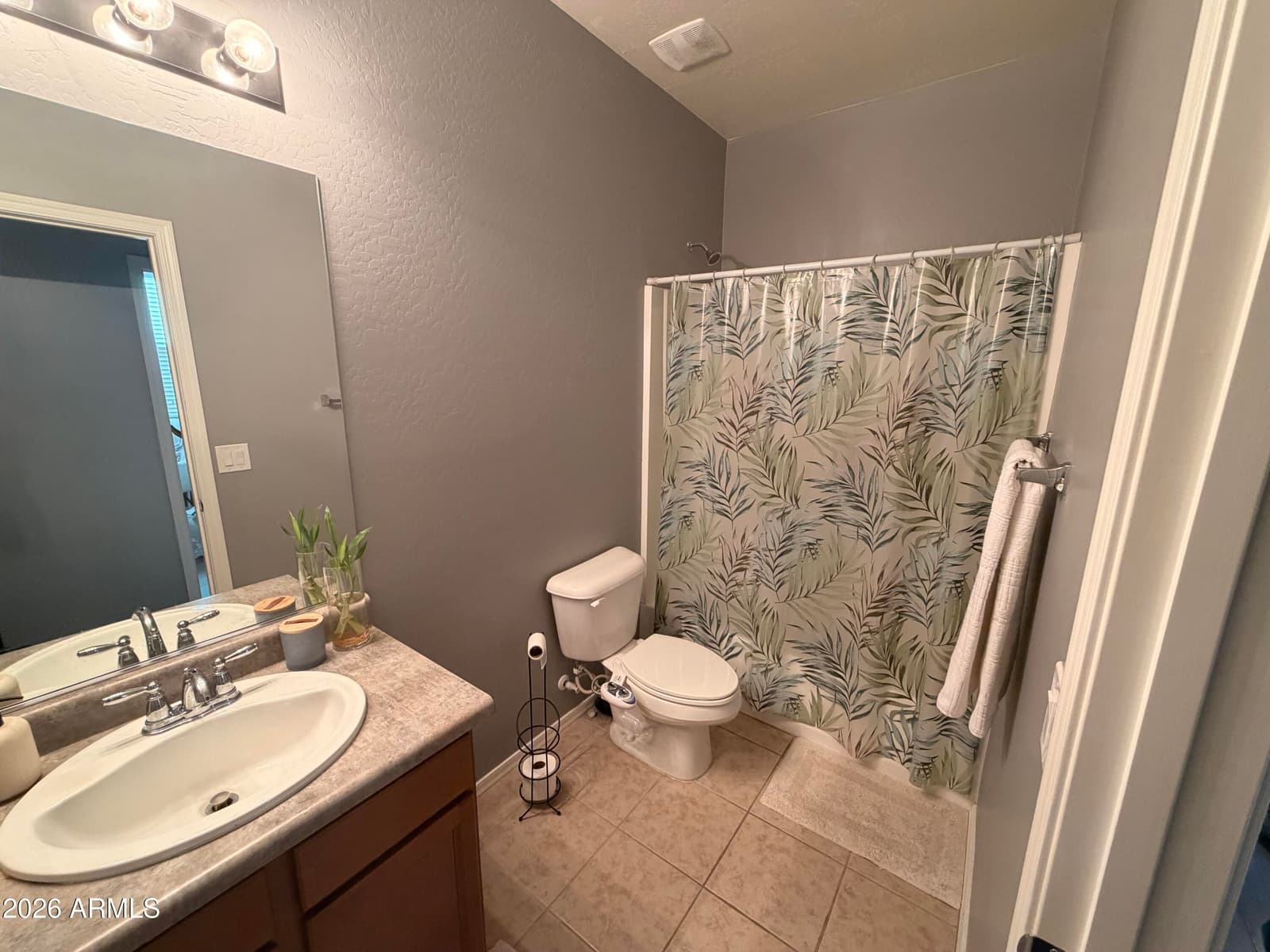 12021 W DAVIS Lane, Avondale, AZ 85323 — photo 7 of 11