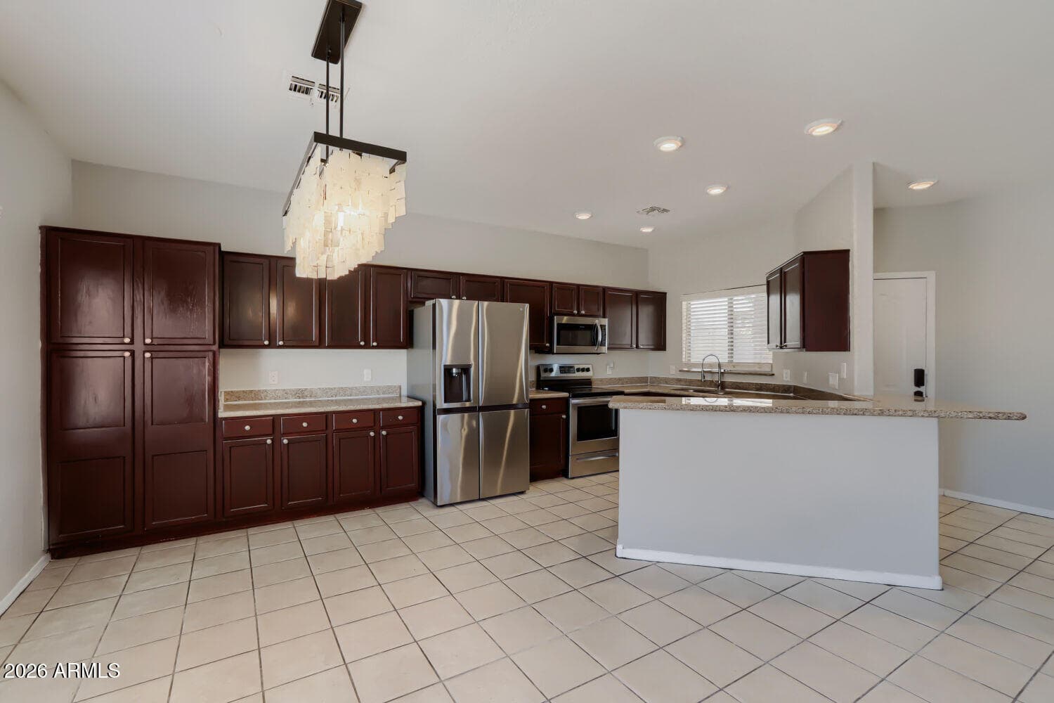 10758 W Alvarado Road, Avondale, AZ 85392 — photo 11 of 29