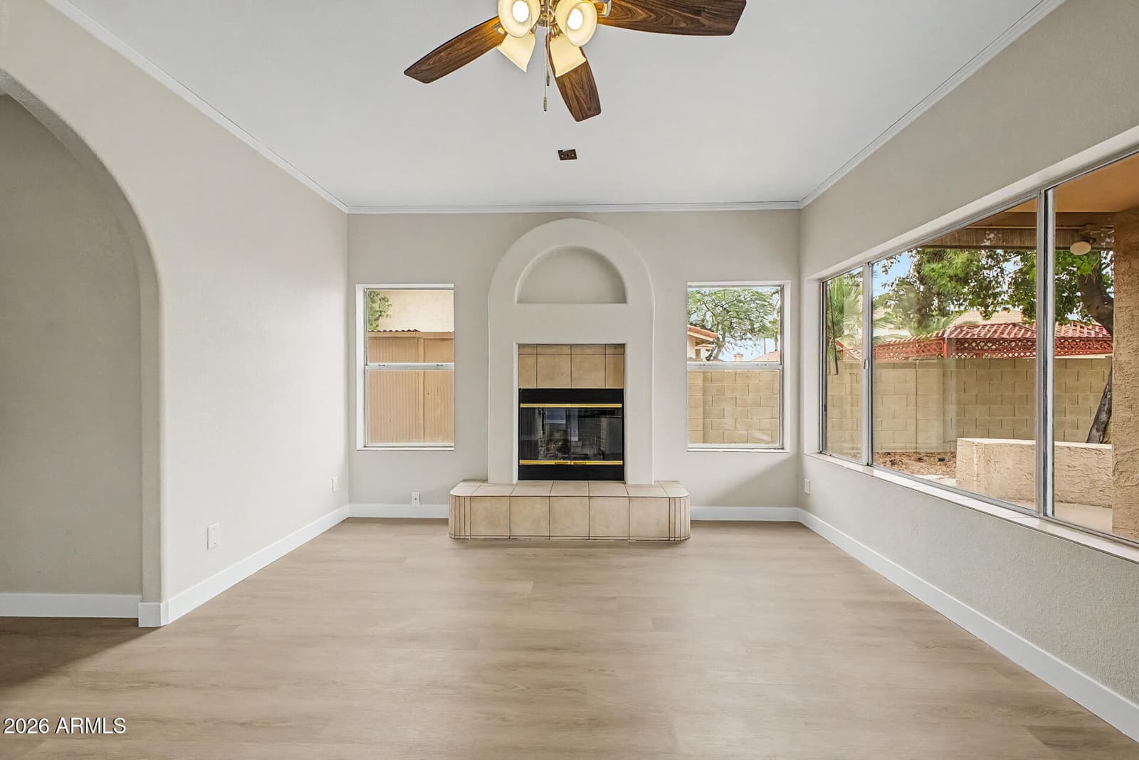 11410 W ORANGE BLOSSOM Lane, Avondale, AZ 85392 — photo 10 of 48