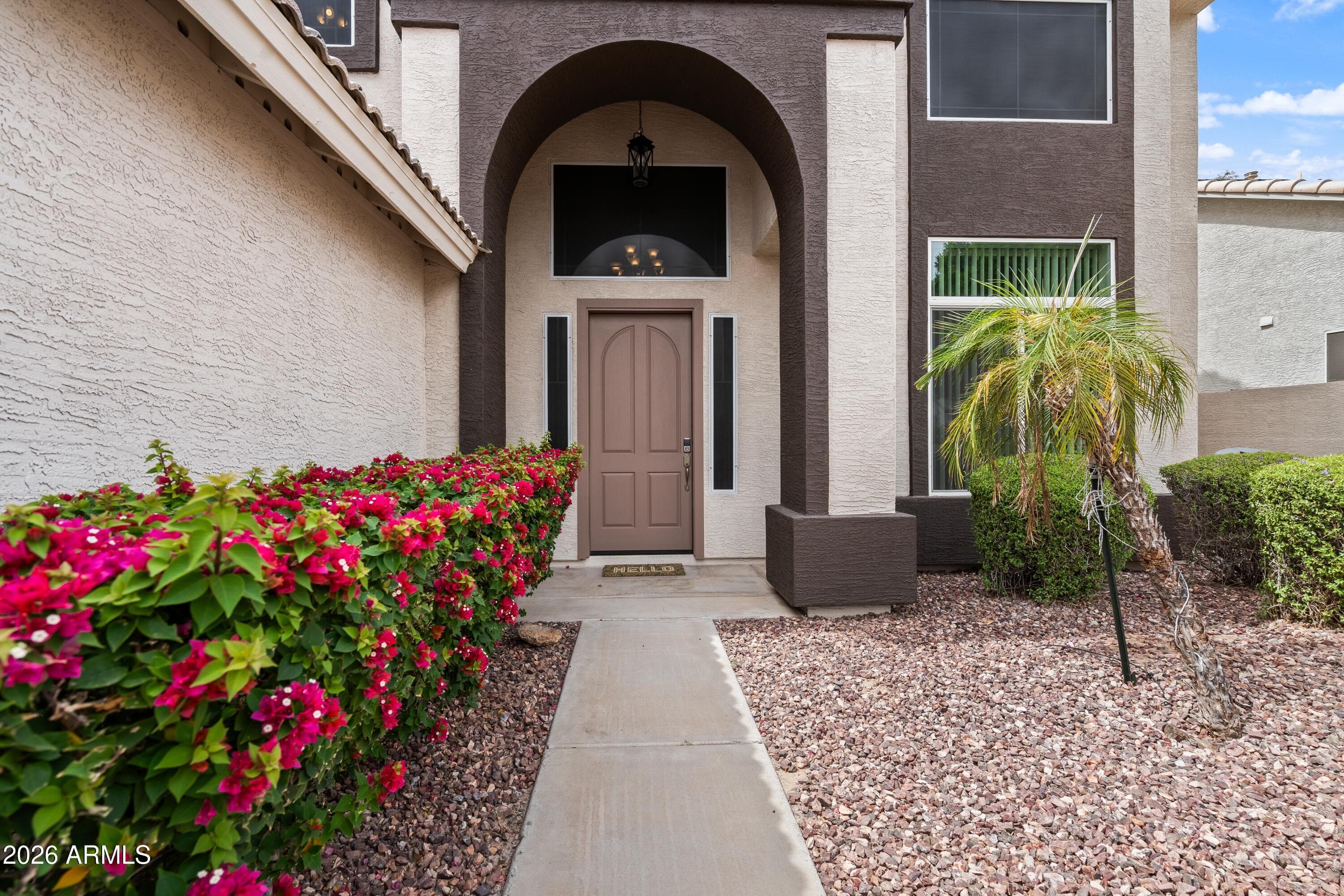 7178 W HONEYSUCKLE Drive W, Peoria, AZ 85383 — photo 3 of 64