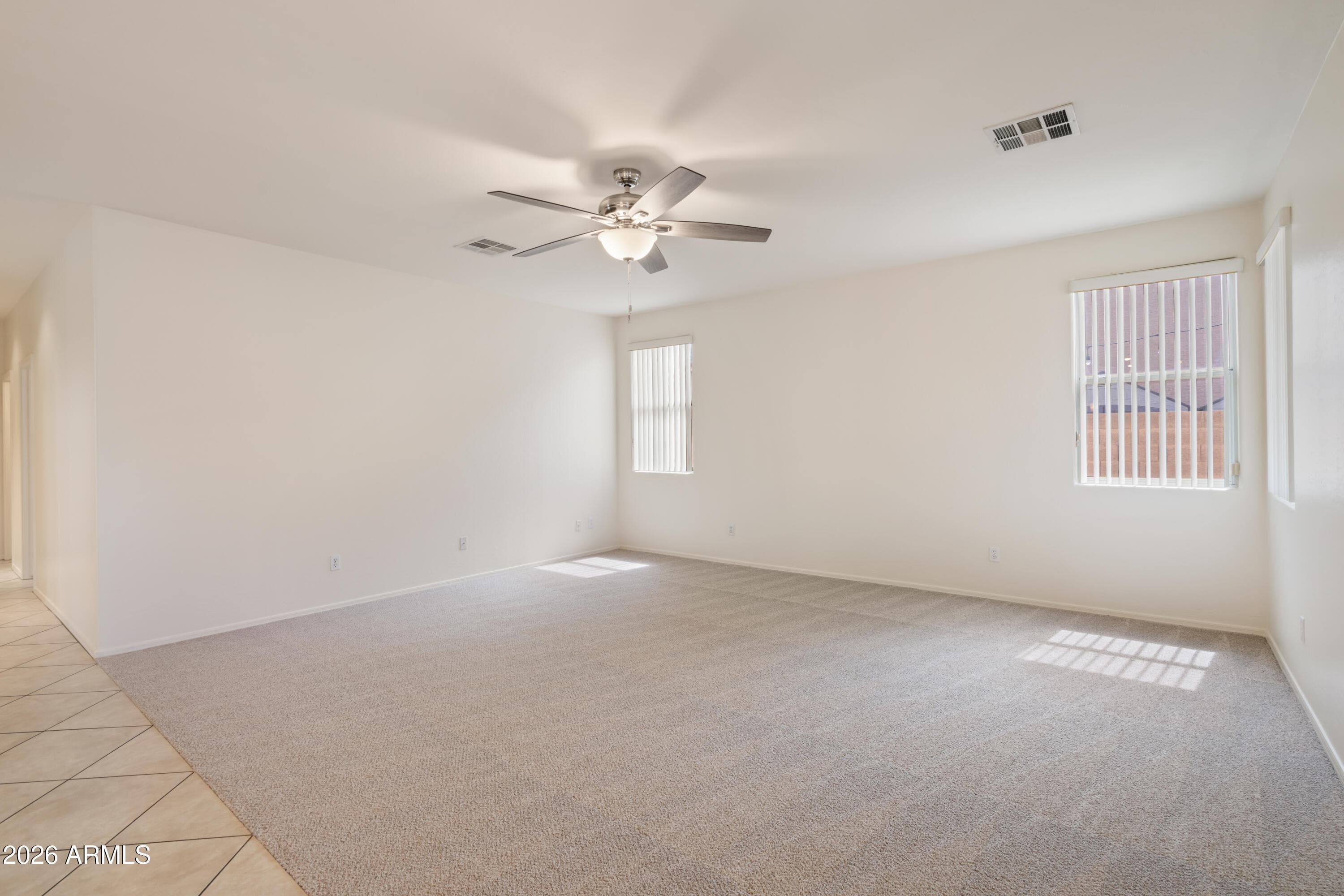 7178 W HONEYSUCKLE Drive W, Peoria, AZ 85383 — photo 15 of 64