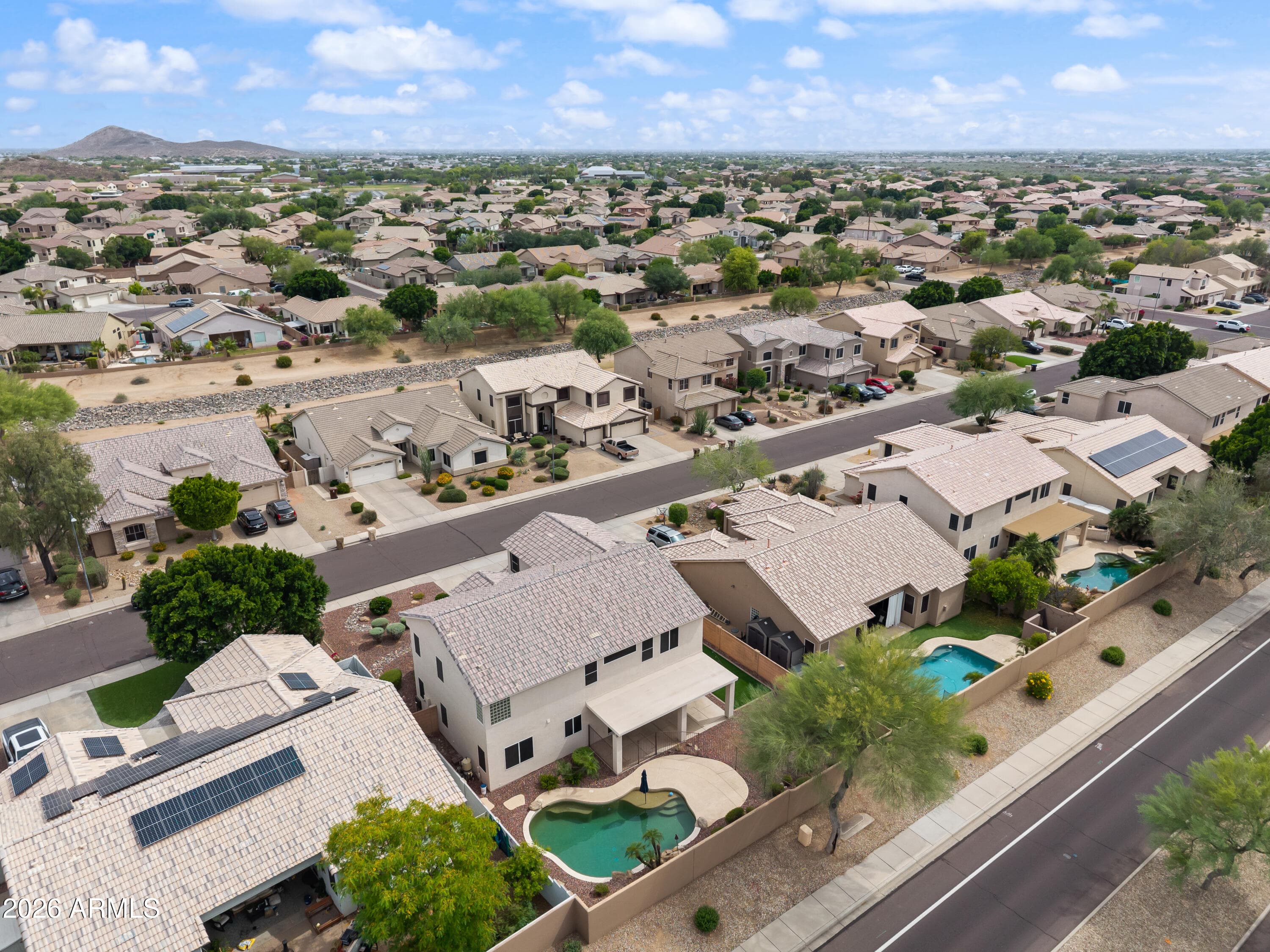 7178 W HONEYSUCKLE Drive W, Peoria, AZ 85383 — photo 59 of 64