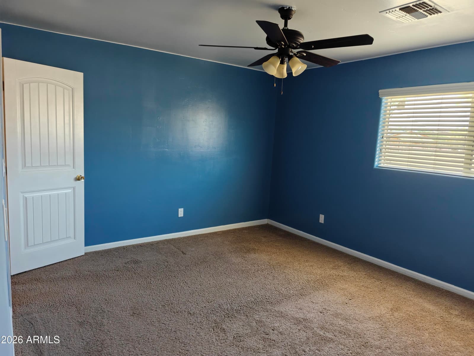 2417 W Roughrider Road, New River, AZ 85087 — photo 13 of 28