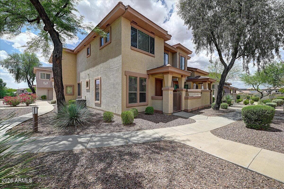 42424 N GAVILAN PEAK Parkway 7102, Anthem, AZ 85086 — photo 3 of 53