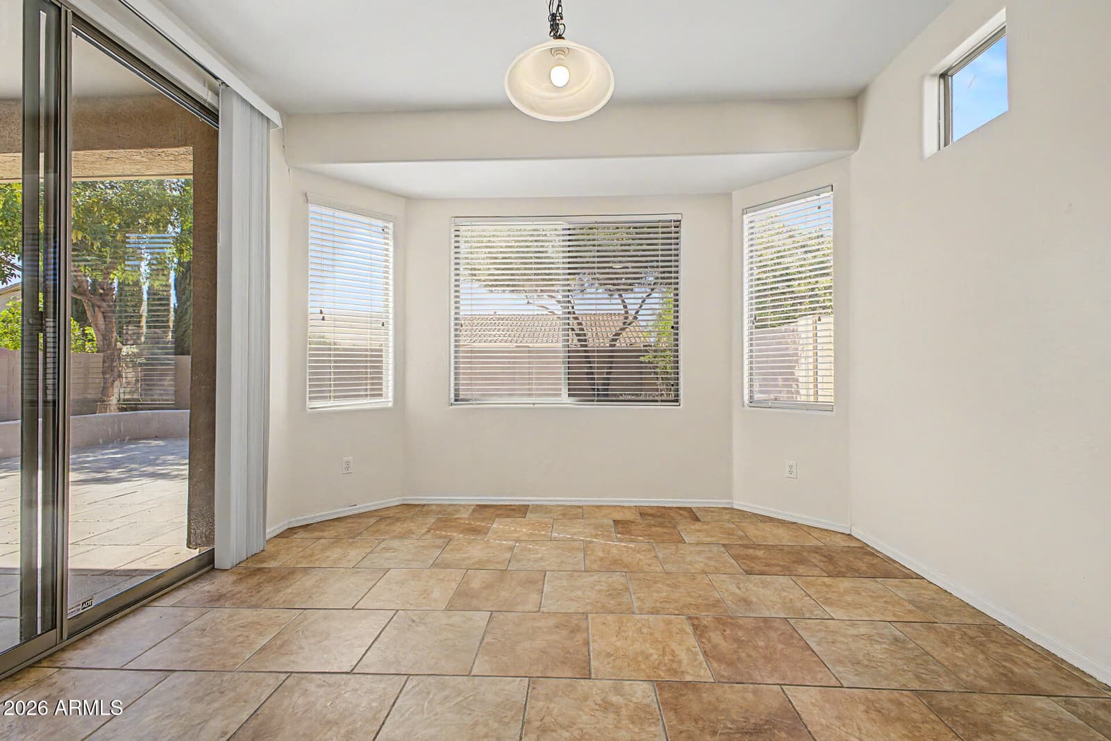 2124 W RED BIRD Road, Phoenix, AZ 85085 — photo 9 of 29