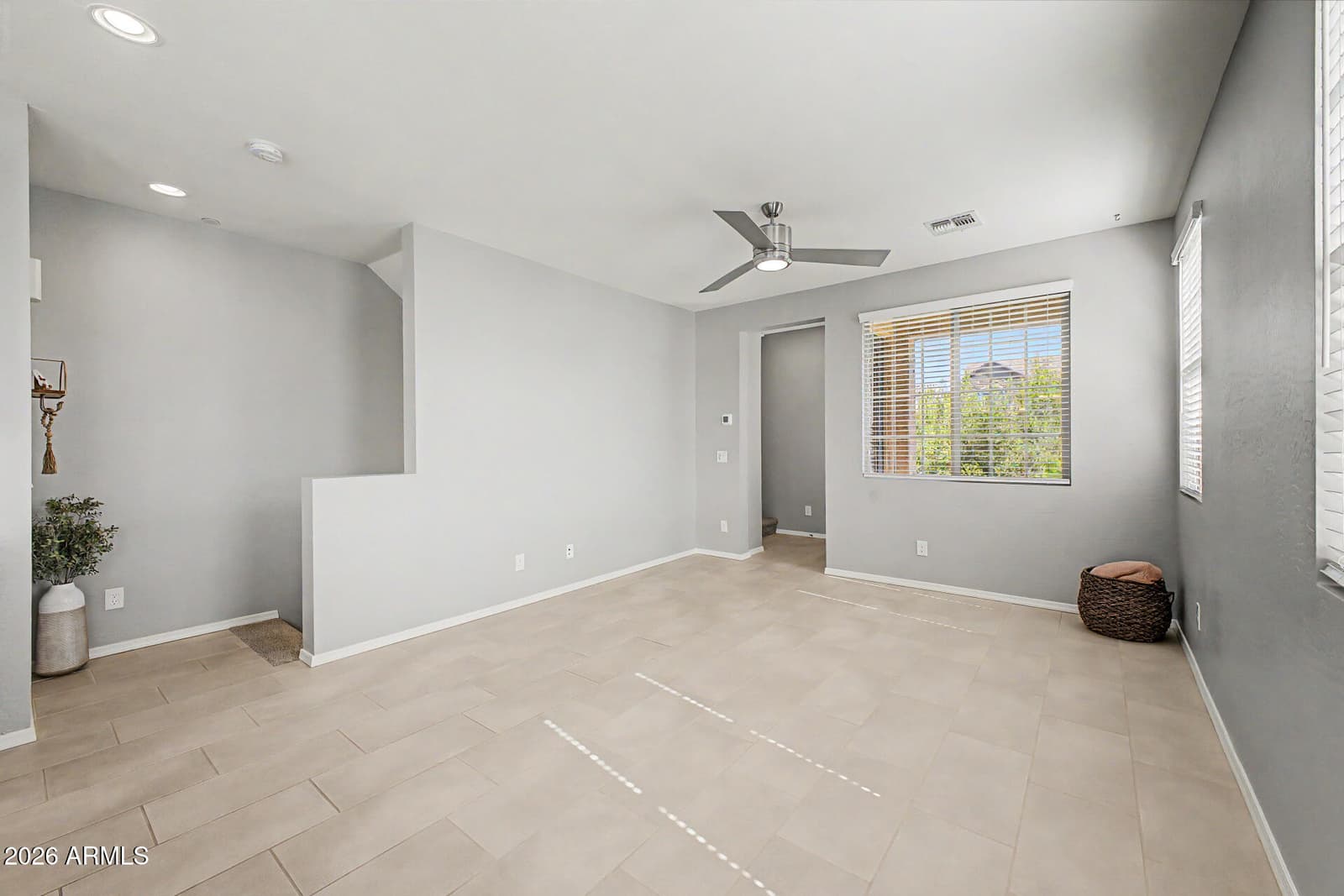 1698 E Bridgeport Parkway, Gilbert, AZ 85295 — photo 10 of 40