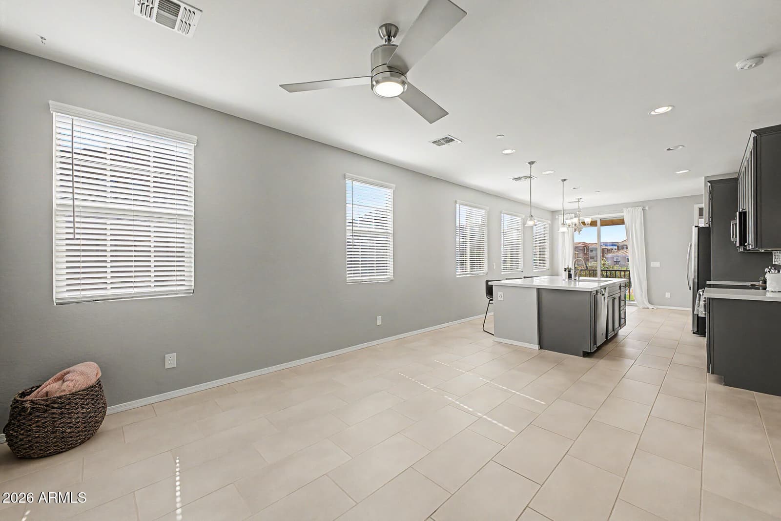 1698 E Bridgeport Parkway, Gilbert, AZ 85295 — photo 8 of 40