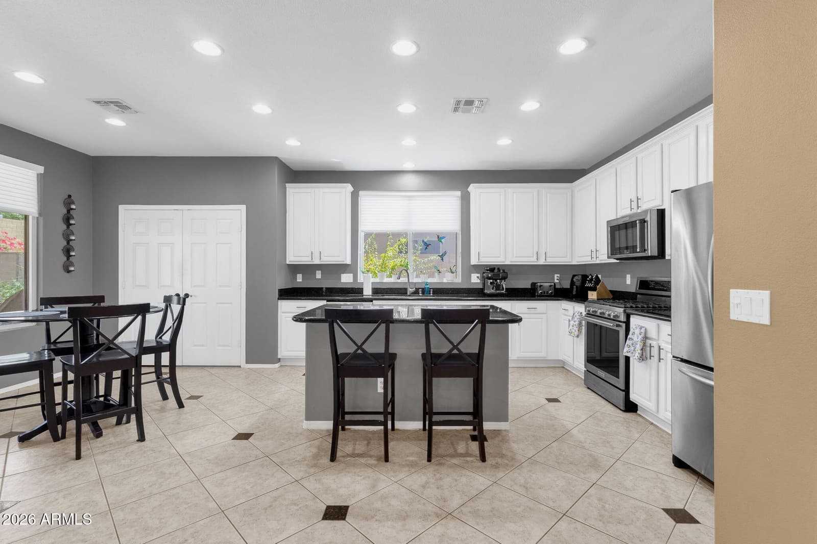 3026 W WALDEN Drive, Anthem, AZ 85086 — photo 8 of 60