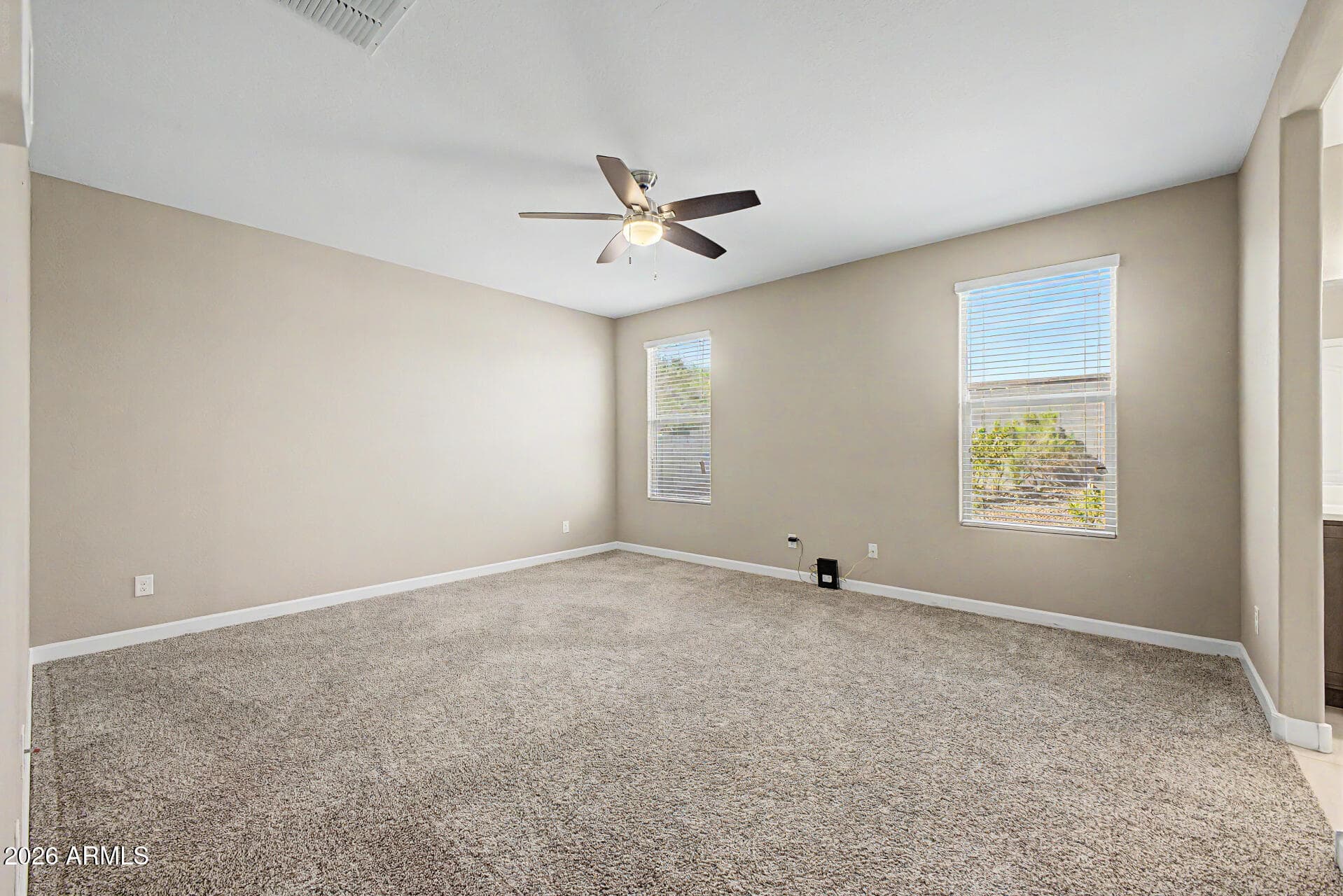 10736 W BRONCO Trail, Peoria, AZ 85383 — photo 16 of 44