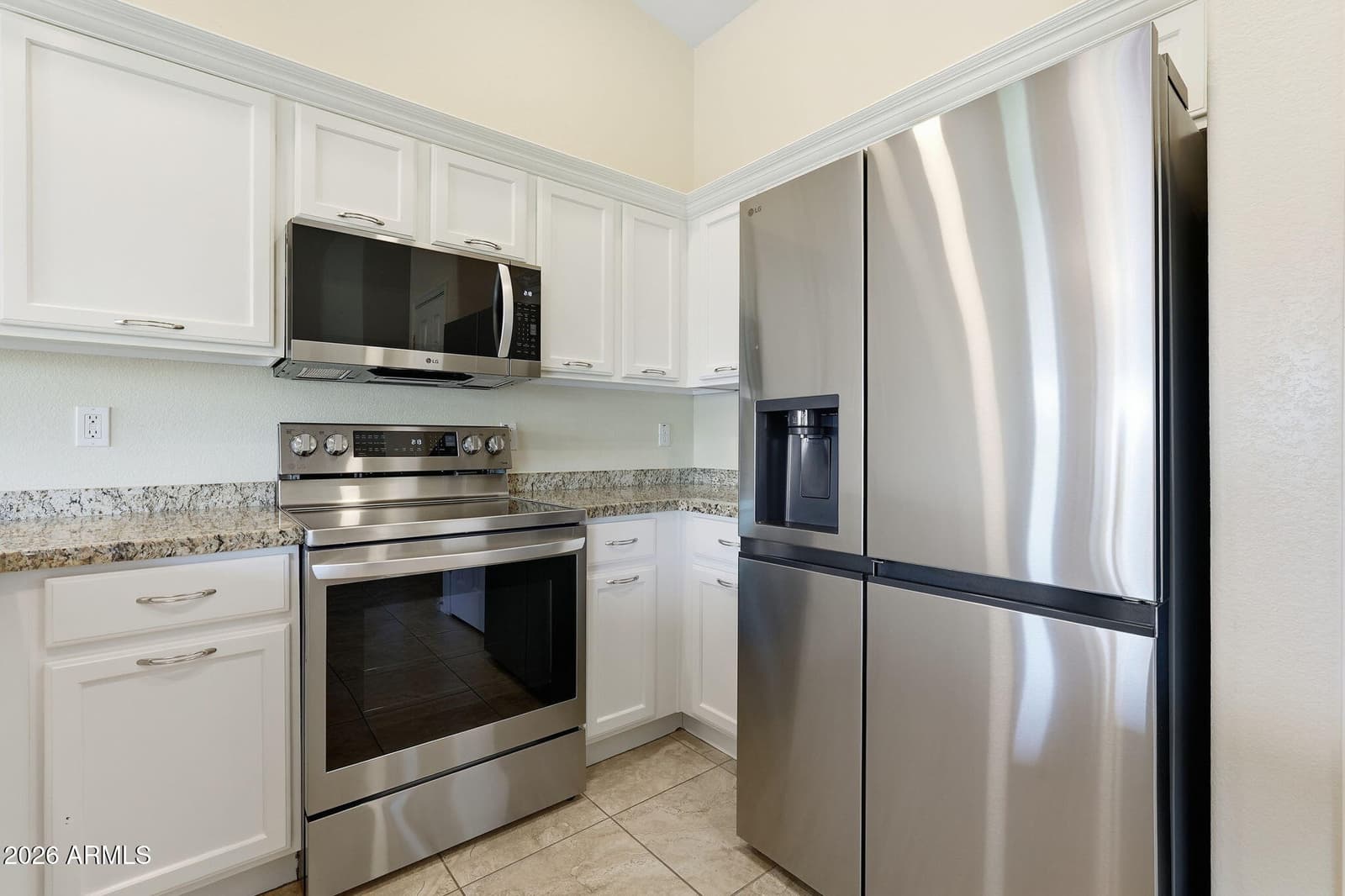 3470 E GLENEAGLE Place, Chandler, AZ 85249 — photo 9 of 48