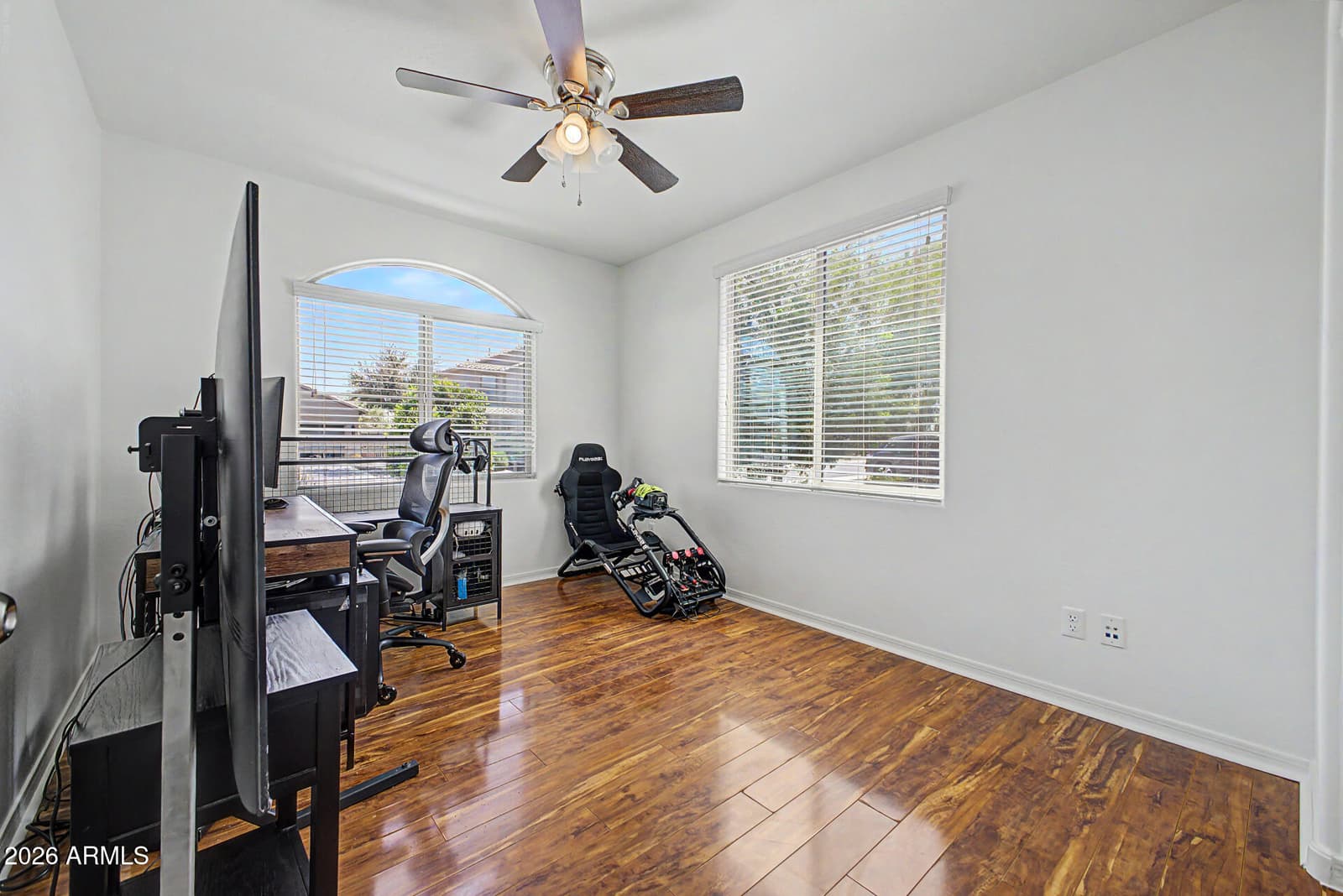 854 E TEKOA Avenue, Gilbert, AZ 85298 — photo 15 of 33