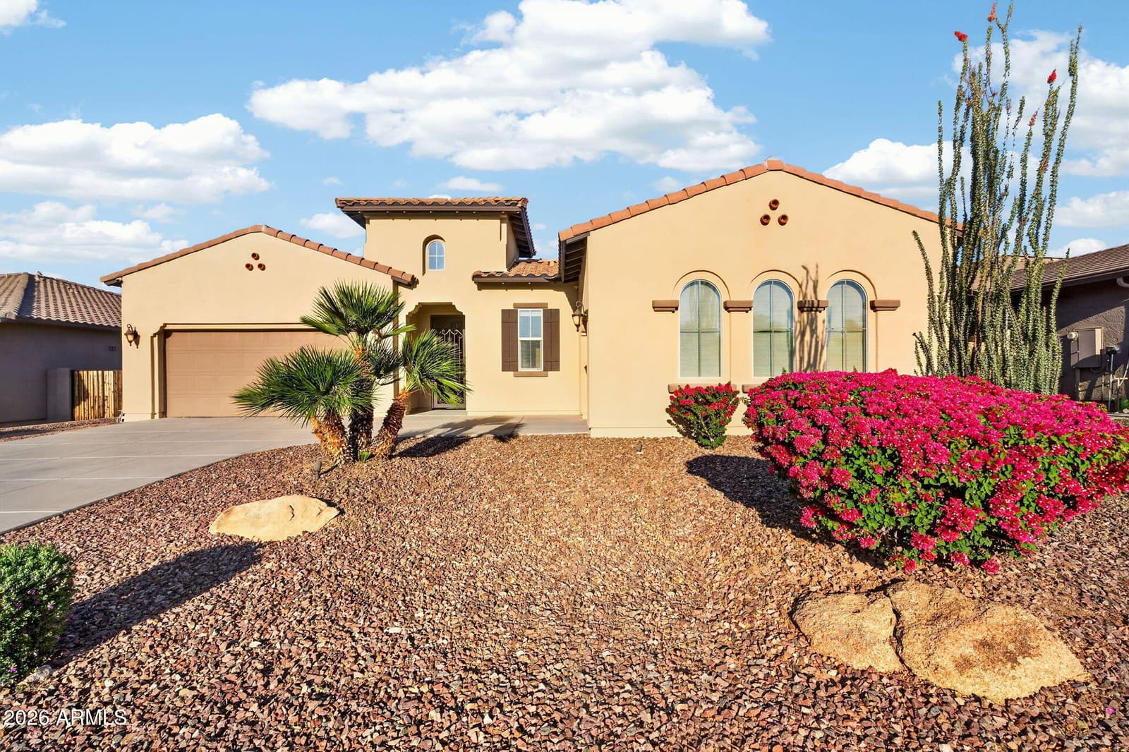 5413 N 194TH Drive, Litchfield Park, AZ 85340 — photo 1 of 39