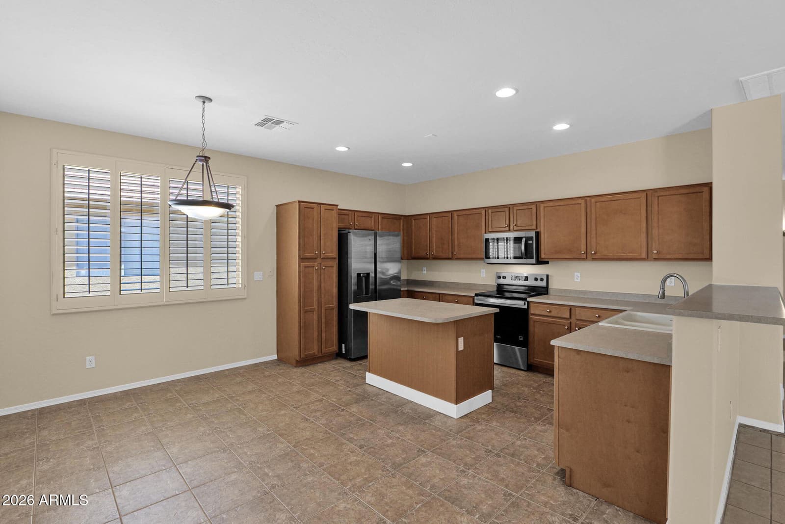 21067 E DESERT HILLS Circle, Queen Creek, AZ 85142 — photo 8 of 44