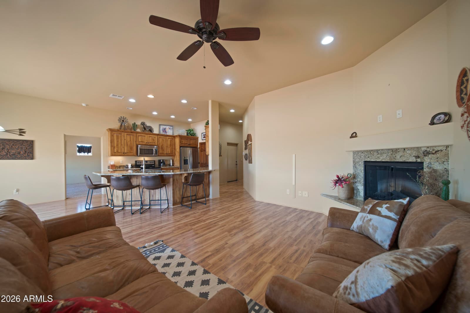 51921 N 461 Avenue, Wickenburg, AZ 85390 — photo 9 of 41