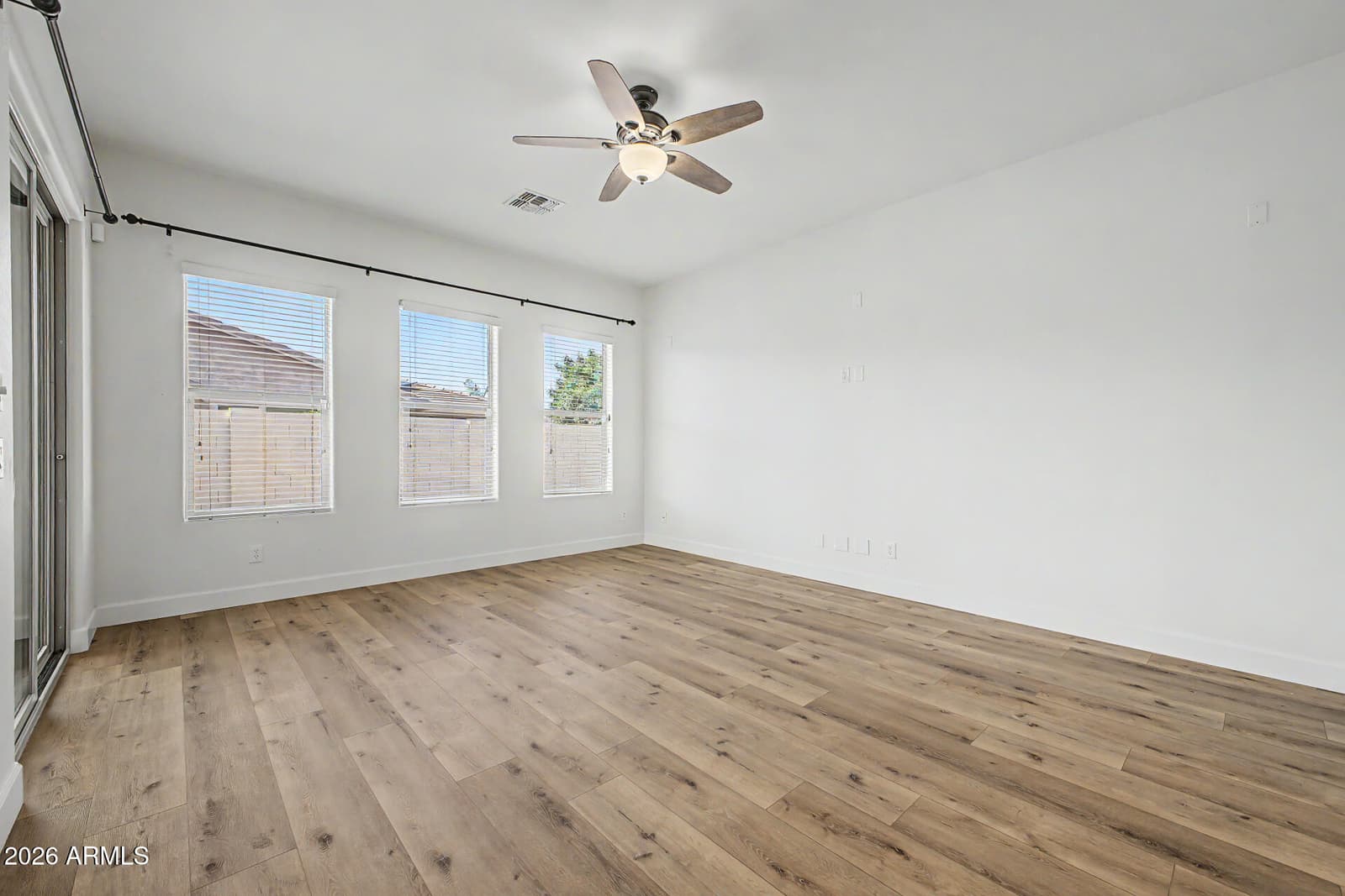 10614 E LINCOLN Avenue, Mesa, AZ 85212 — photo 11 of 123