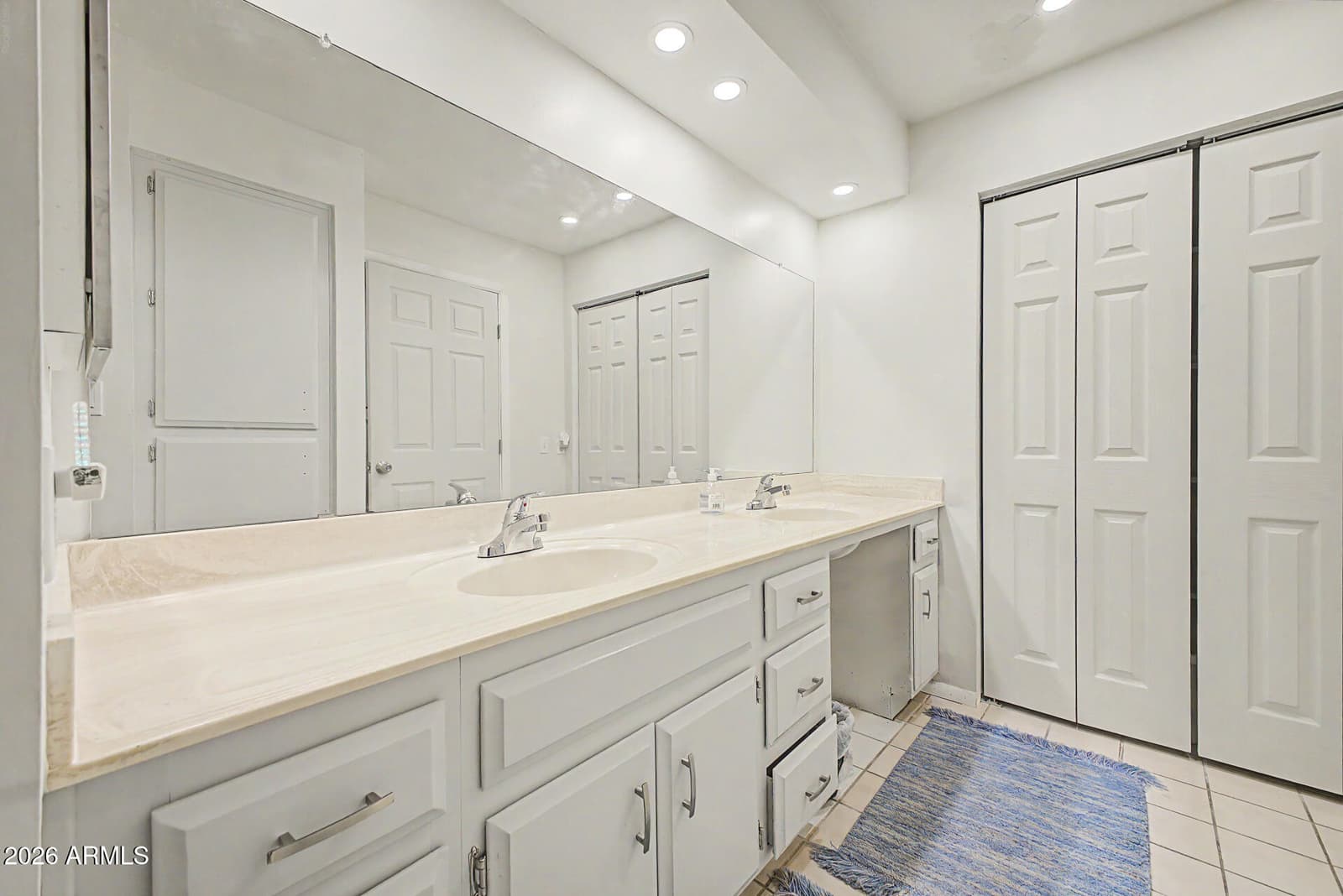 26417 S Truro Drive, Sun Lakes, AZ 85248 — photo 16 of 59