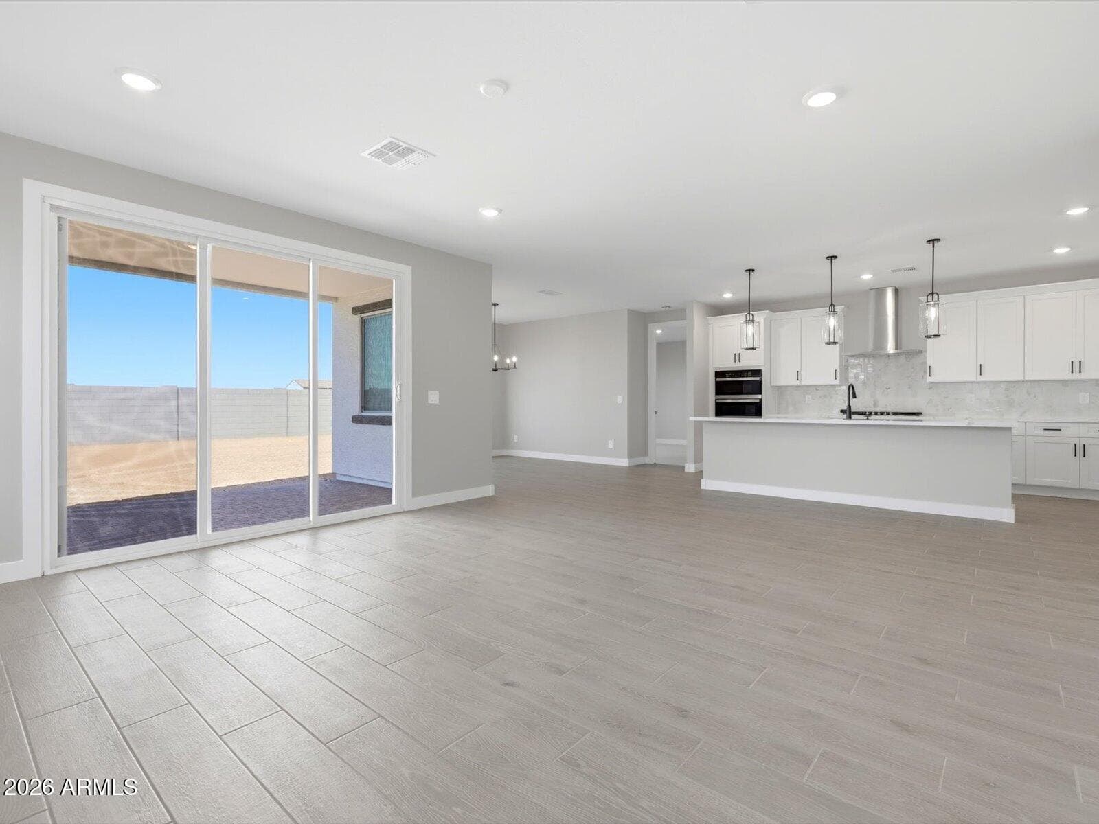 7754 N 78TH Drive, Glendale, AZ 85303 — photo 11 of 33