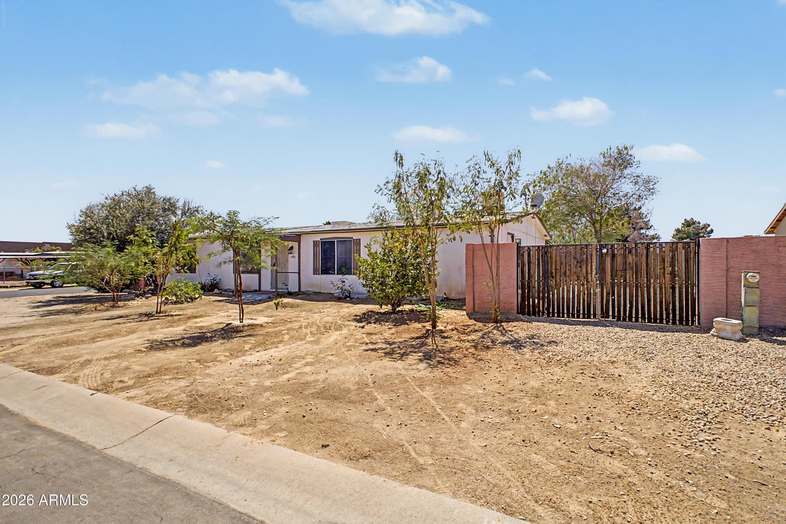 1490 N 180th Drive, Goodyear, AZ 85338 — photo 4 of 34