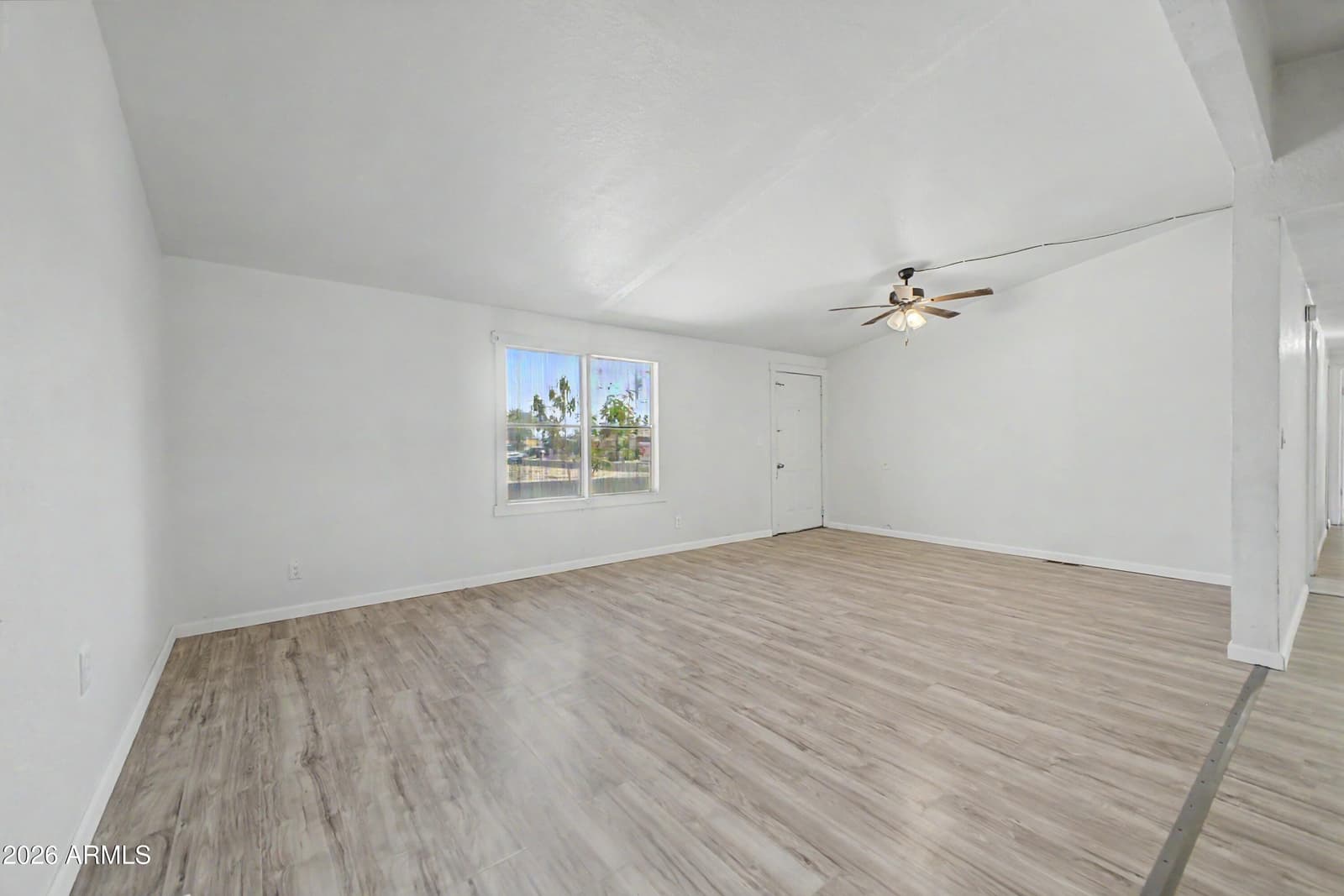 1490 N 180th Drive, Goodyear, AZ 85338 — photo 5 of 34
