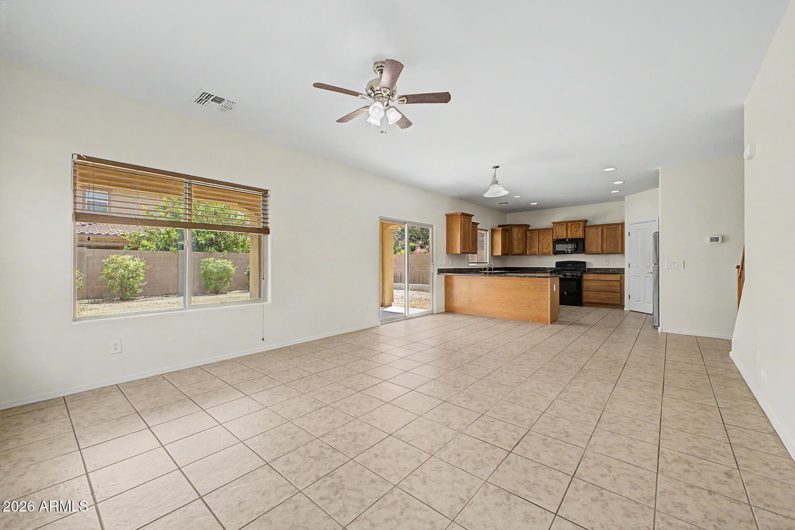 10215 E Starion Avenue, Mesa, AZ 85212 — photo 11 of 41