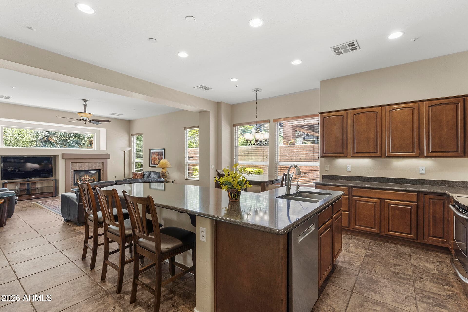 13047 W PLUM Road, Peoria, AZ 85383