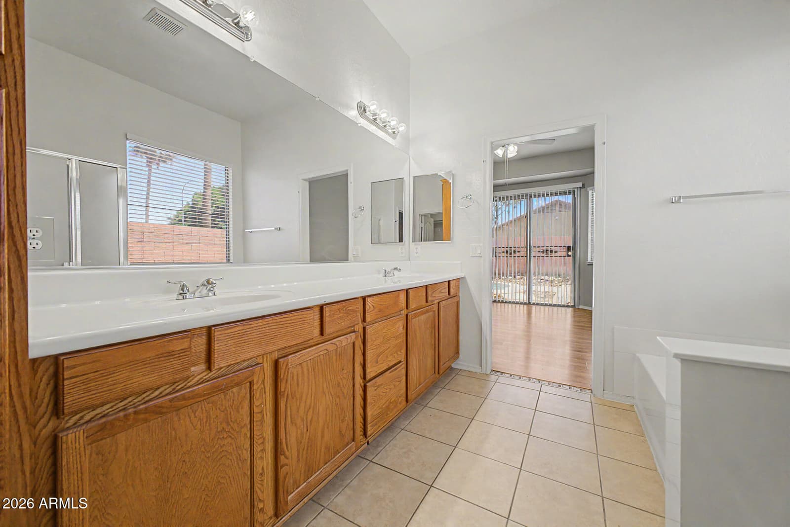 11199 W MONTE VISTA Road, Avondale, AZ 85392 — photo 18 of 36