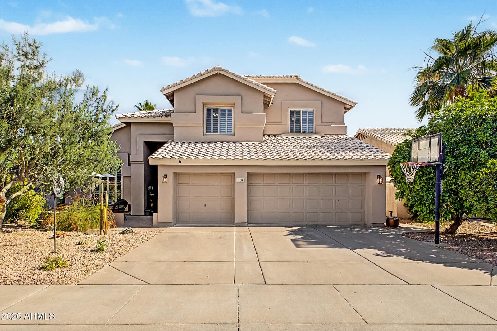 5131 W LAREDO Court, Chandler, AZ 85226 — photo 2 of 72