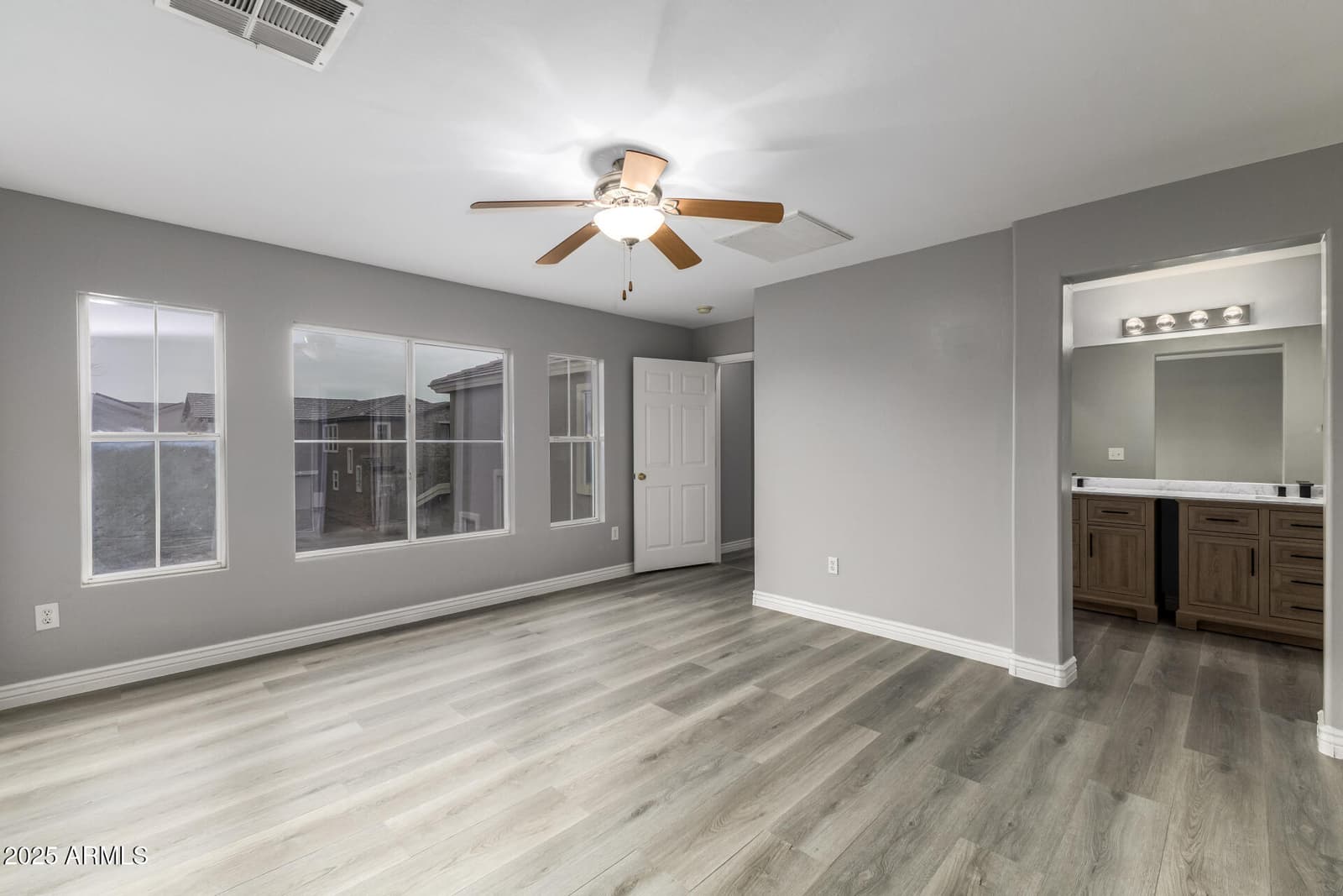 3006 W FERRUCCIO Place, Phoenix, AZ 85086 — photo 16 of 30