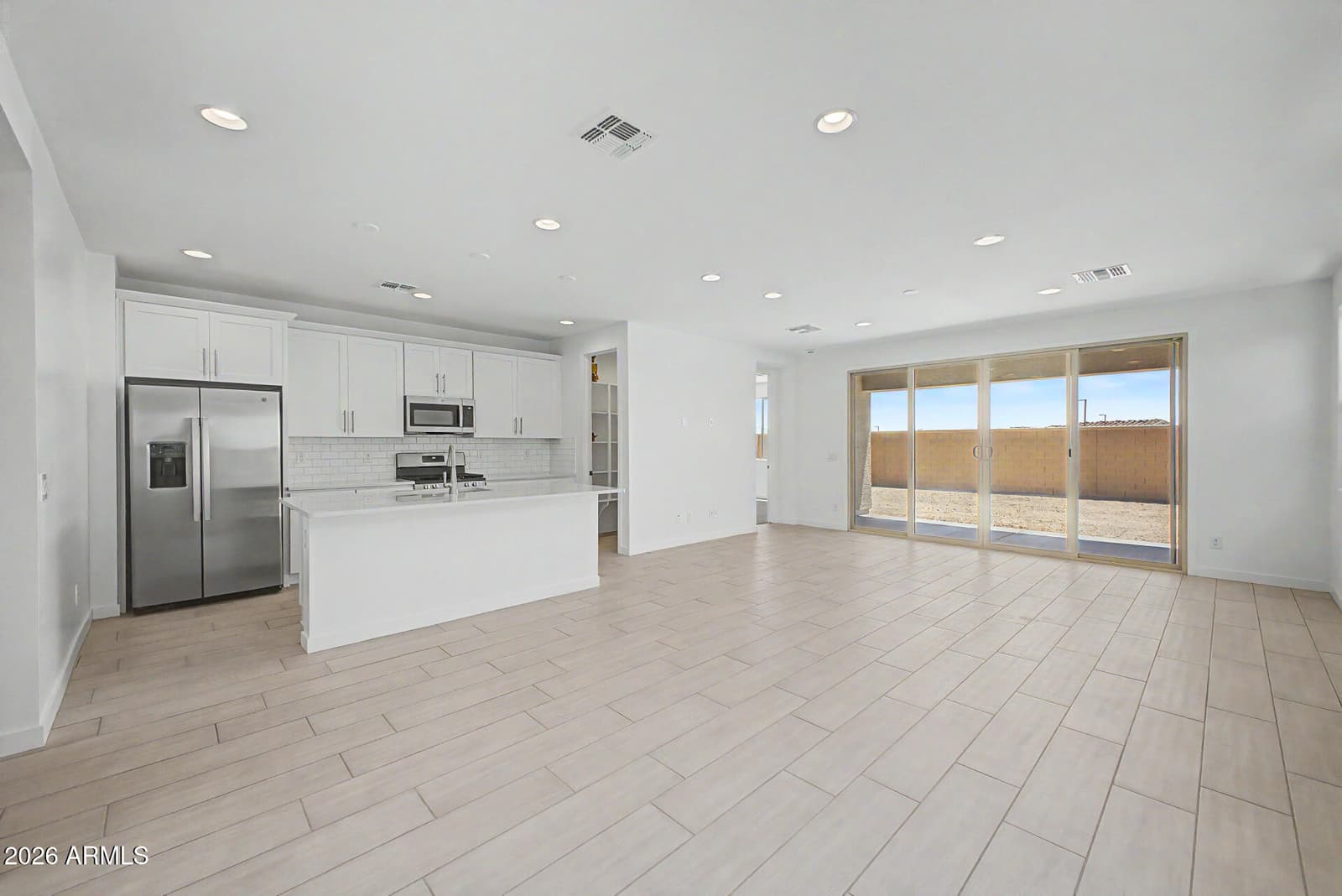 18191 W ELIZABETH Avenue, Goodyear, AZ 85338