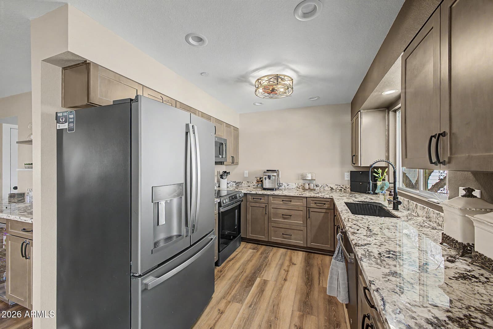 11059 W Fargo Drive, Sun City, AZ 85351 — photo 11 of 28