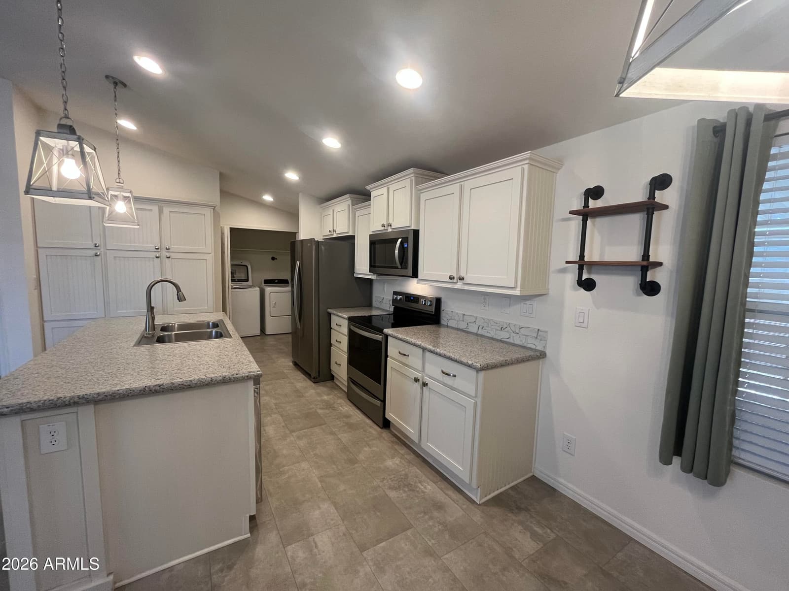 11596 W sierra dawn Boulevard 46, Surprise, AZ 85378 — photo 13 of 39