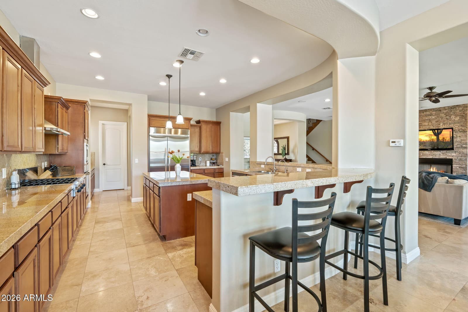 2321 W VIA PERUGIA, Phoenix, AZ 85086 — photo 17 of 58