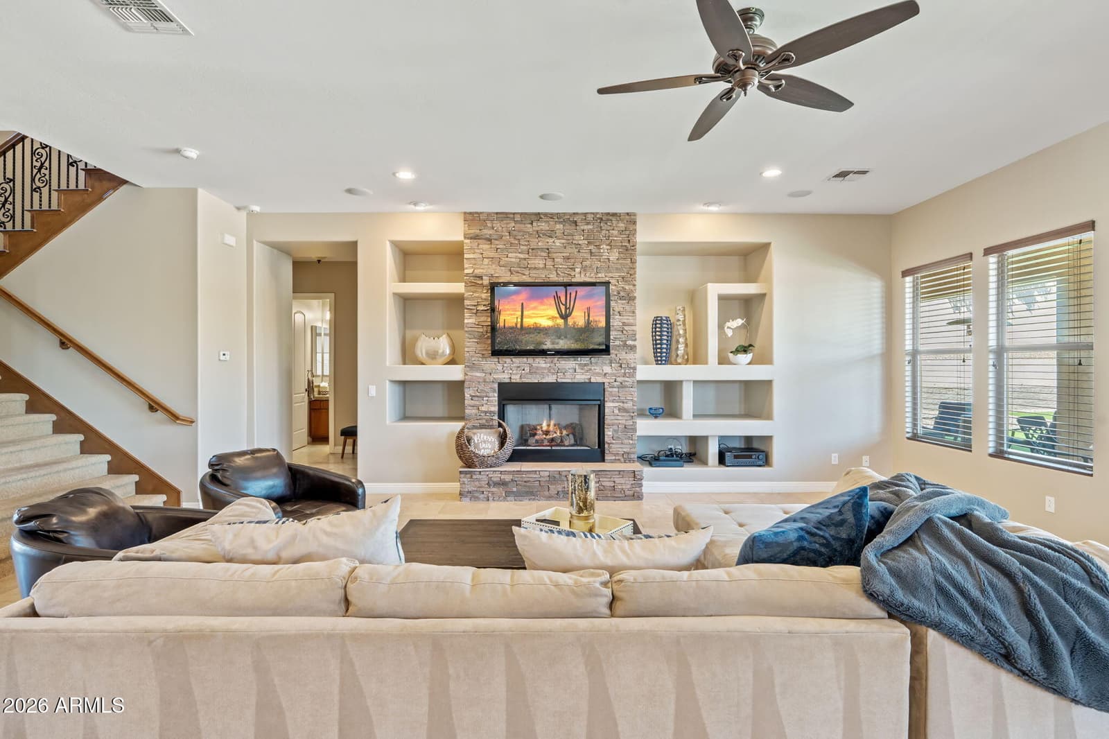 2321 W VIA PERUGIA, Phoenix, AZ 85086 — photo 20 of 58