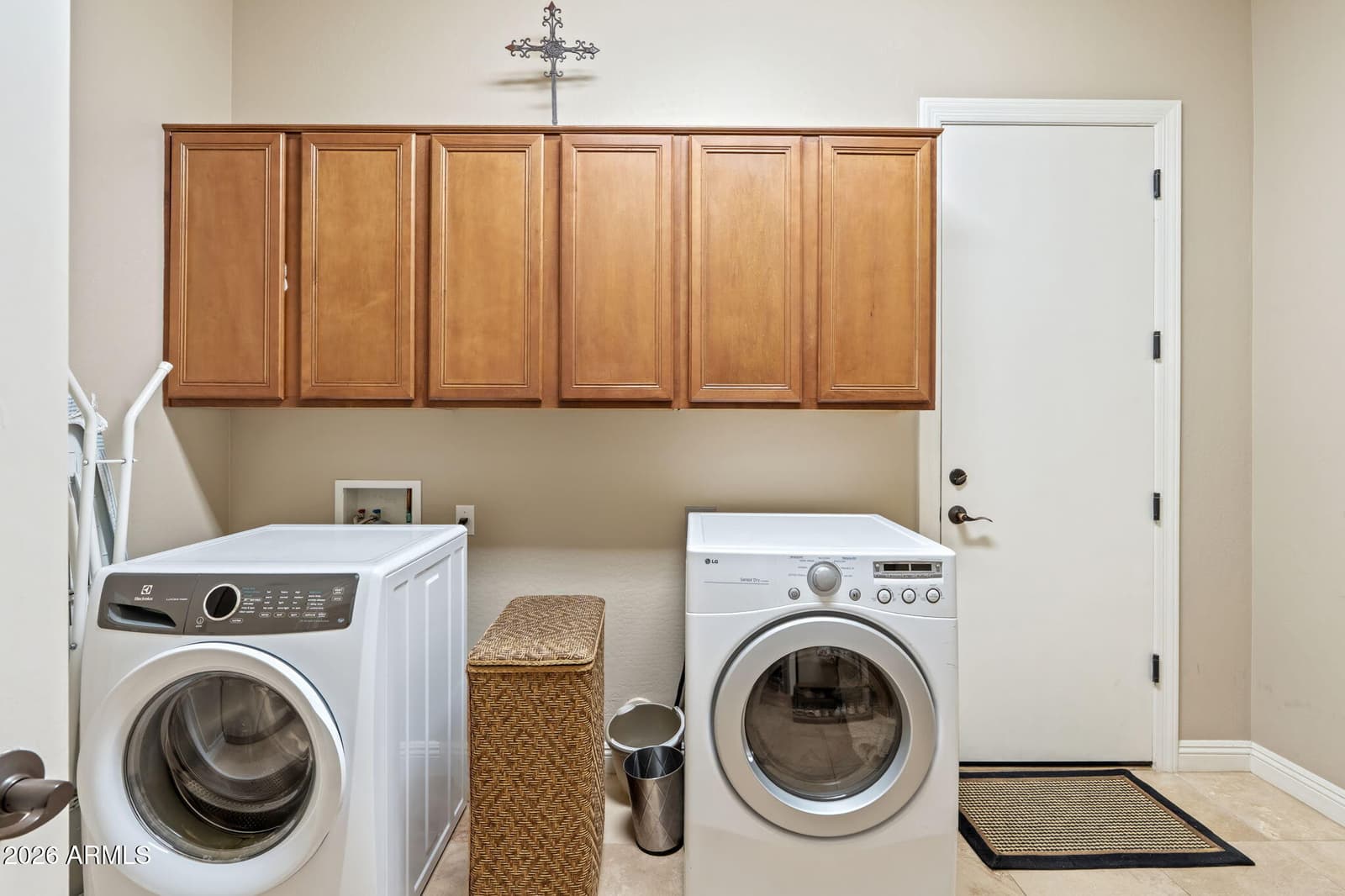 2321 W VIA PERUGIA, Phoenix, AZ 85086 — photo 44 of 58