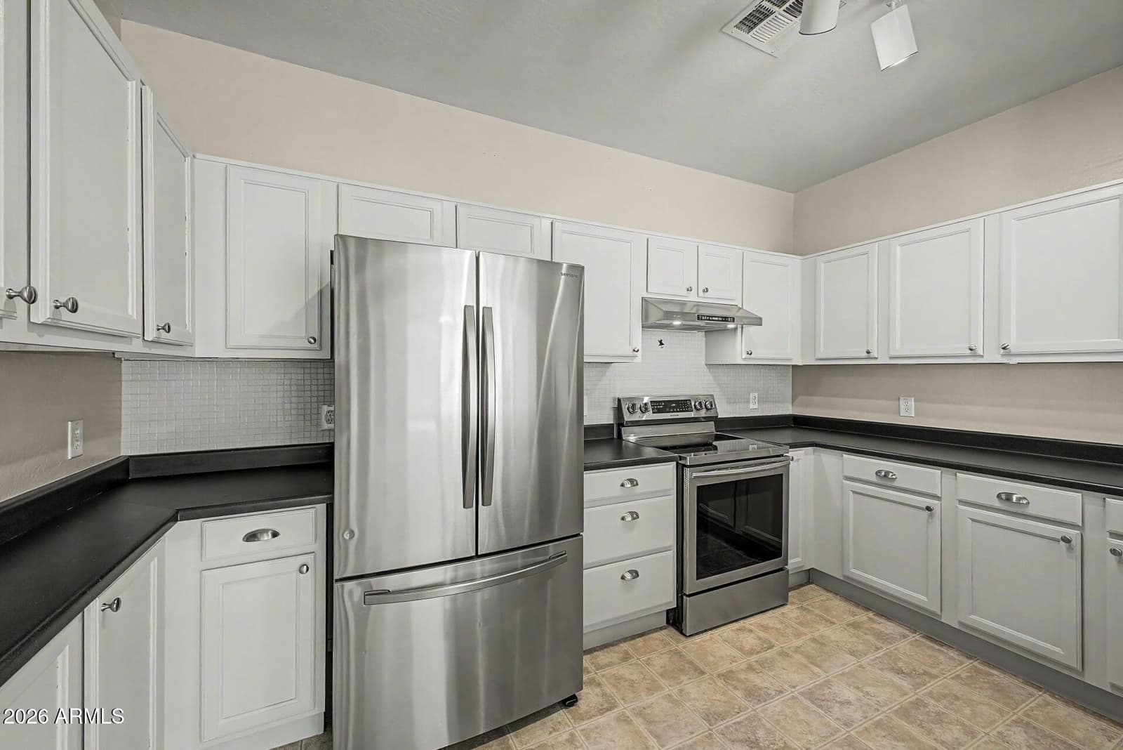 3585 S RANGER Trail, Gilbert, AZ 85297 — photo 11 of 41