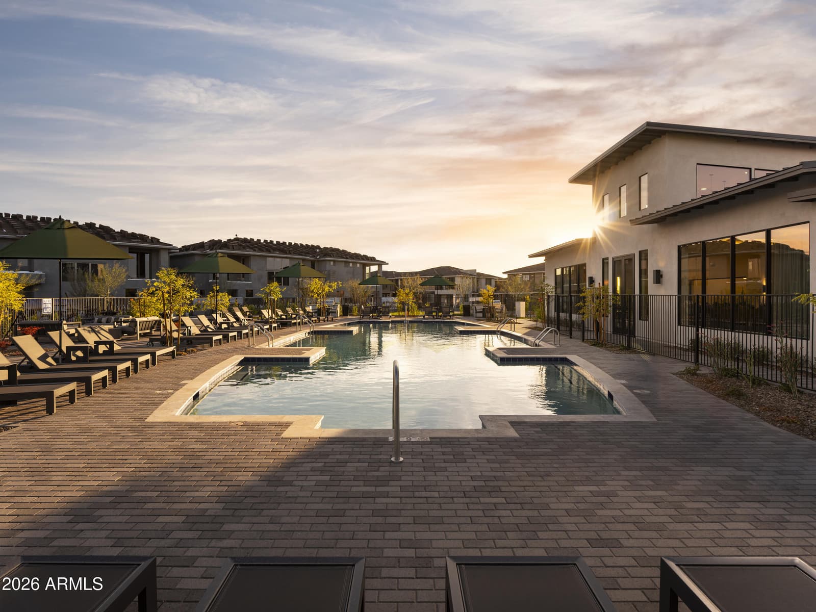 2121 W SONORAN DESERT Drive 160, Phoenix, AZ 85085 — photo 5 of 13