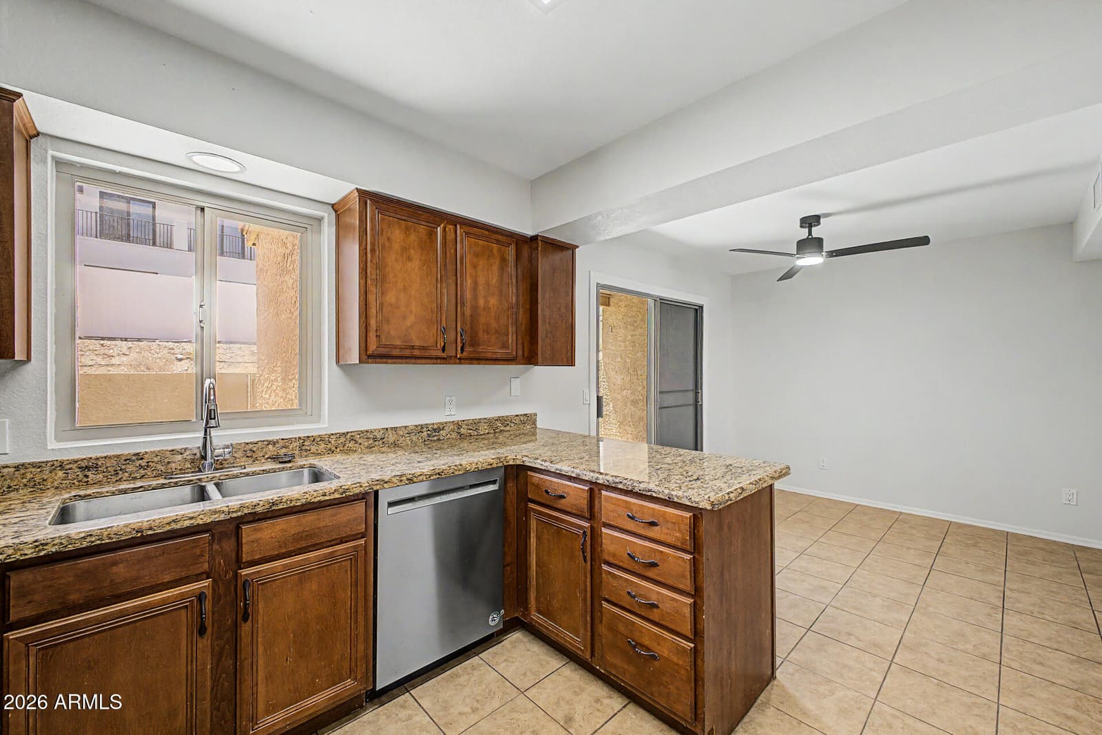 16705 E WESTBY Drive 102, Fountain Hills, AZ 85268 — photo 11 of 32