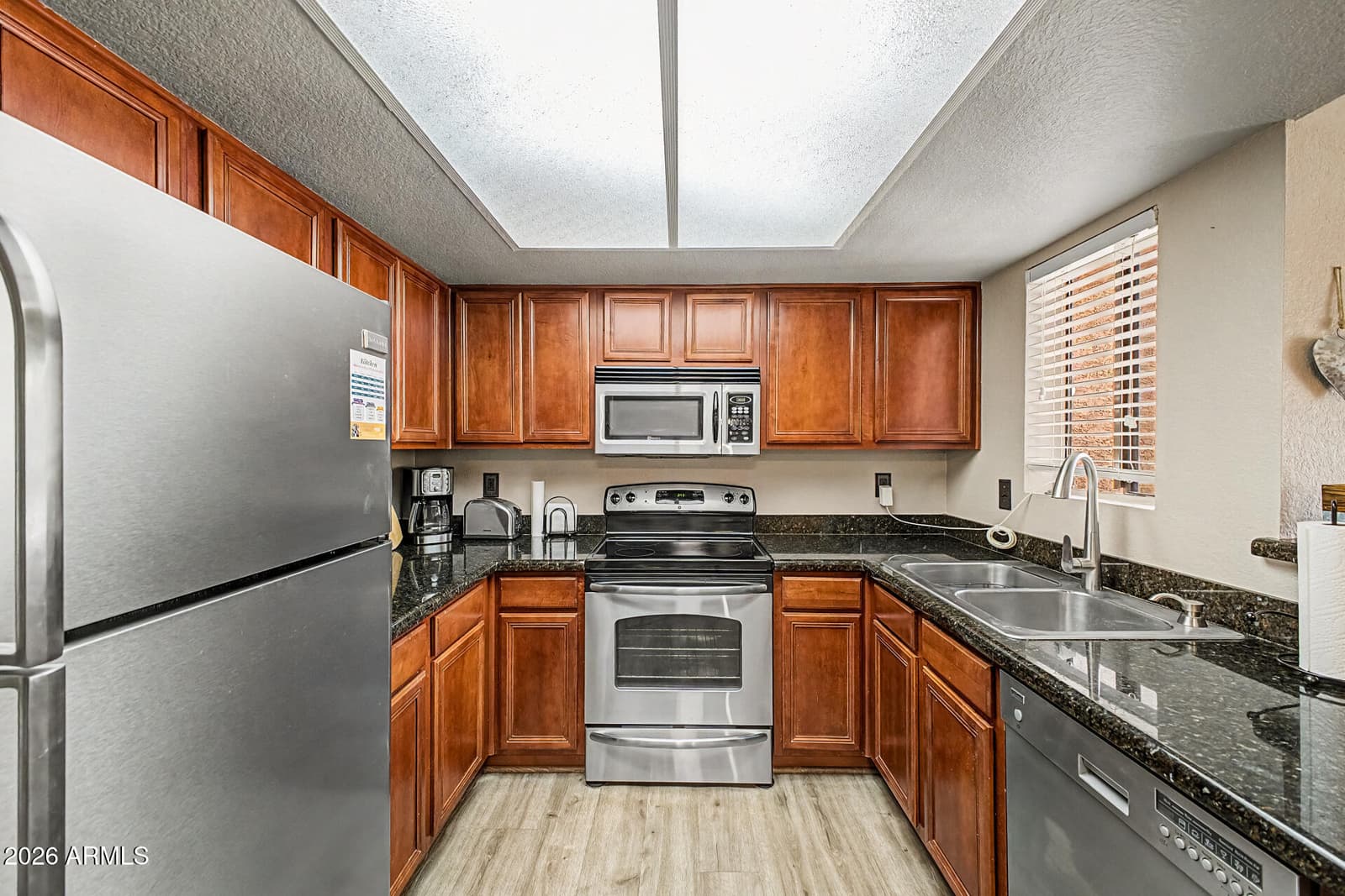 5757 W EUGIE Avenue 2095, Glendale, AZ 85304 — photo 10 of 43