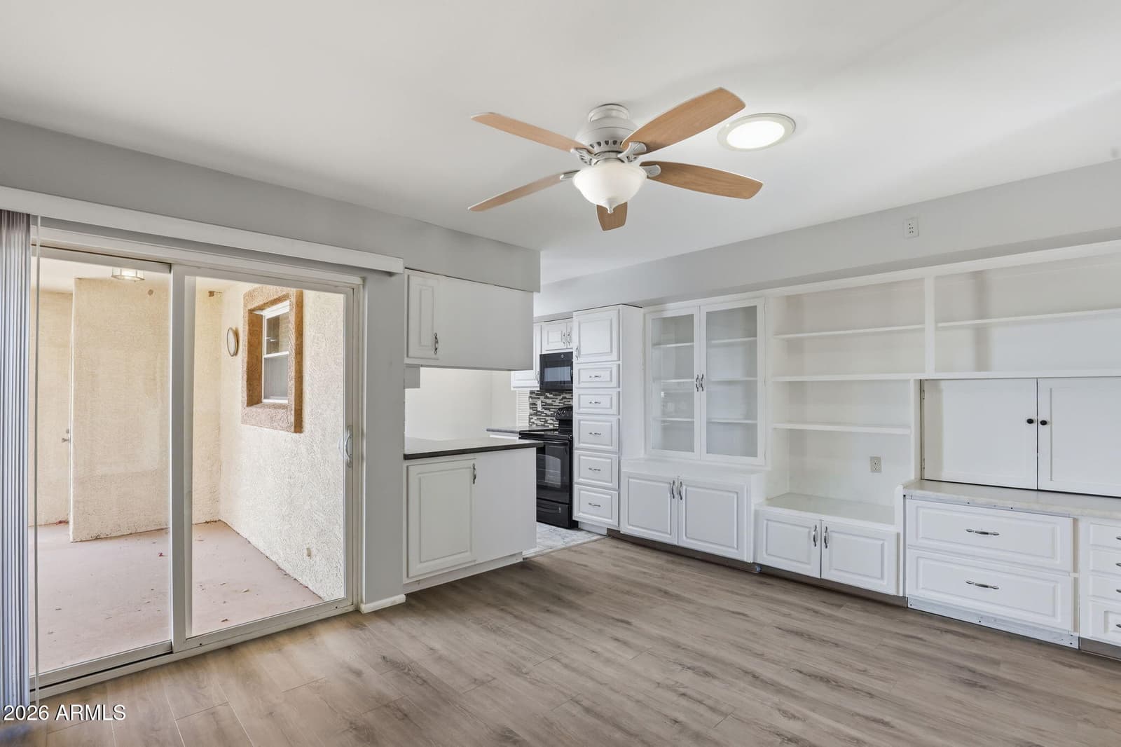 10847 N 108th Drive, Sun City, AZ 85351 — photo 10 of 47
