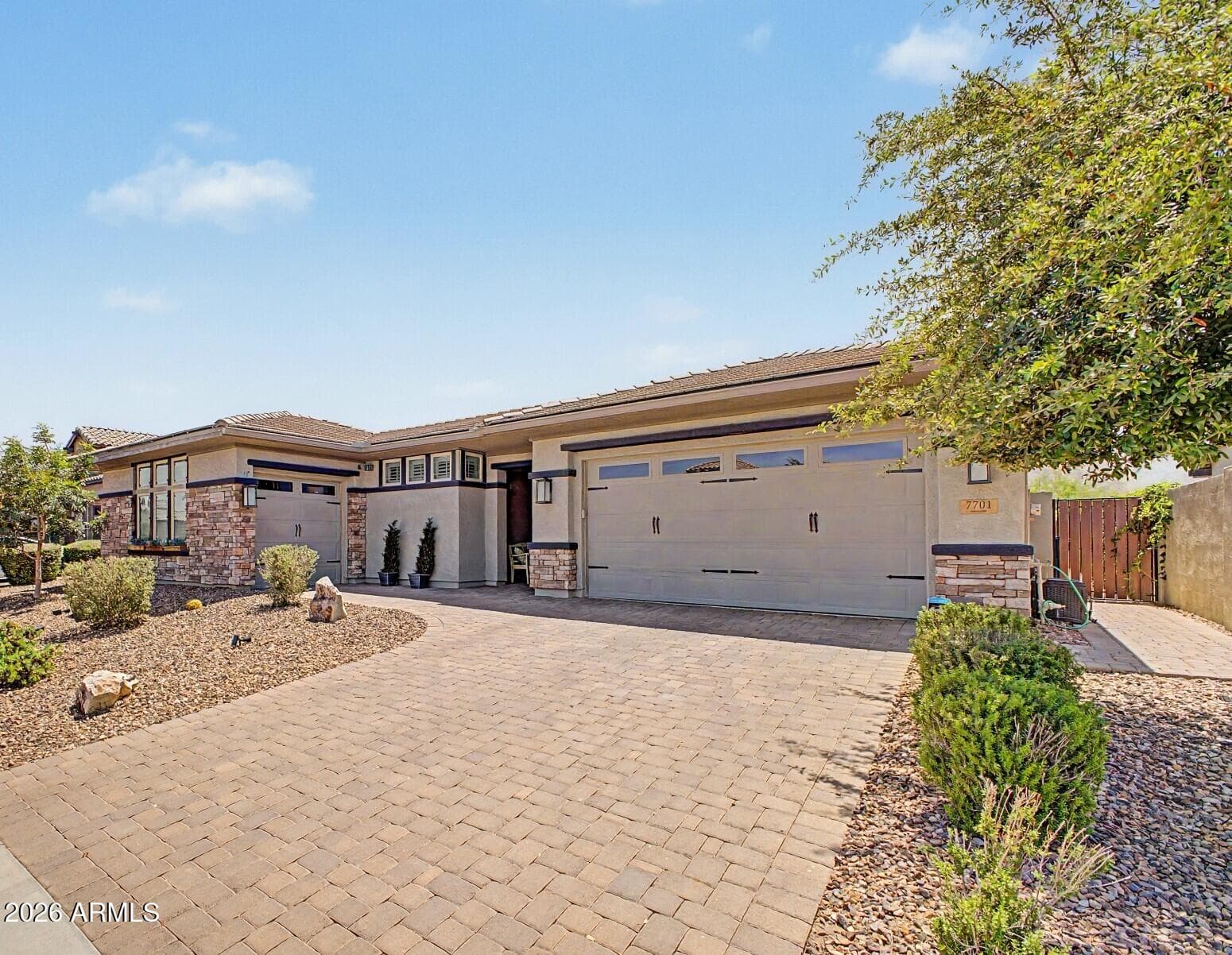 7701 S Barlow Drive, Gilbert, AZ 85298 — photo 7 of 60