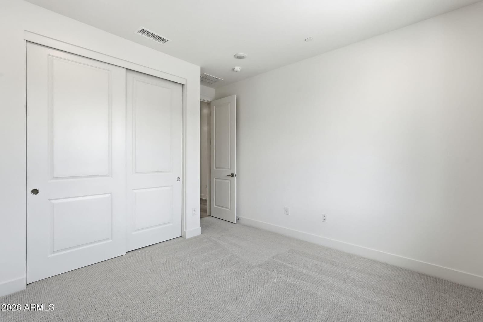 2121 W SONORAN DESERT Drive 156, Phoenix, AZ 85085 — photo 30 of 36
