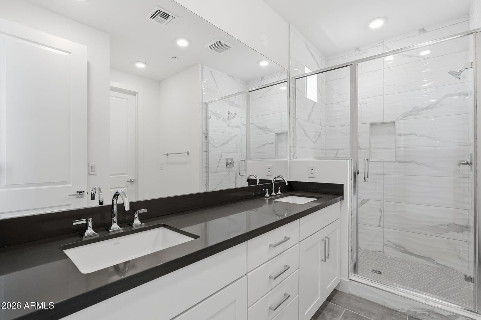 2121 W SONORAN DESERT Drive 159, Phoenix, AZ 85085 — photo 24 of 34