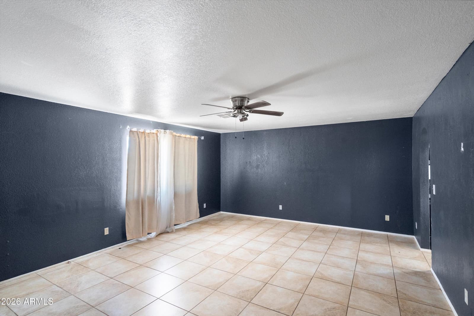 21701 W Griffin Avenue, Wittmann, AZ 85361 — photo 4 of 23