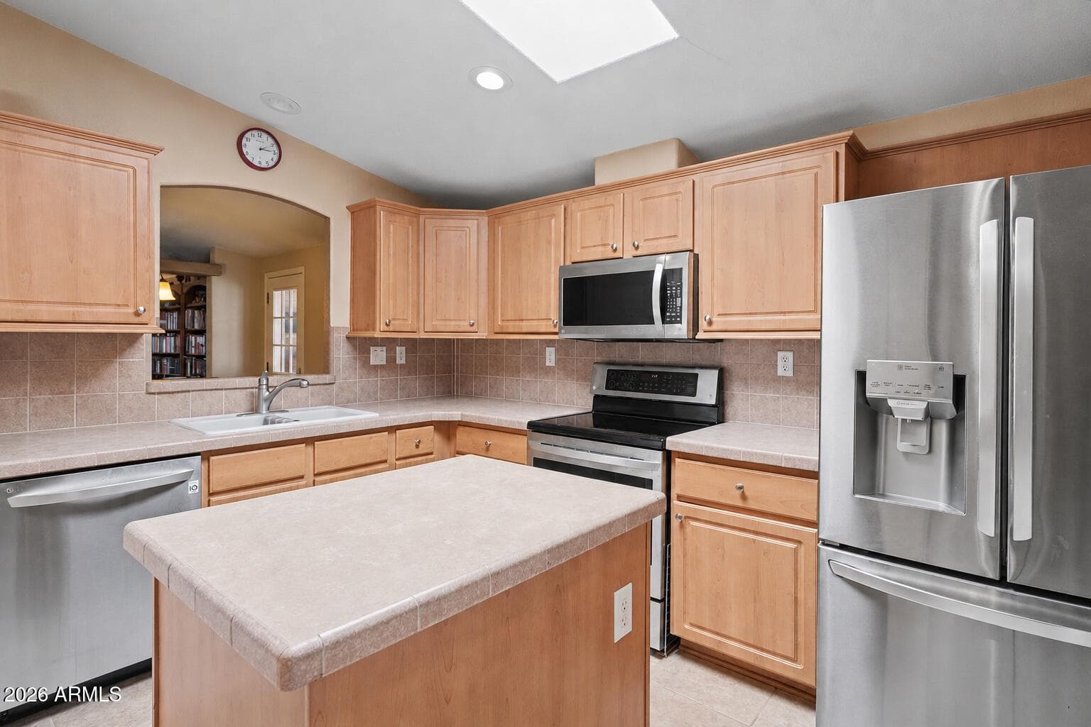 7373 E US Highway 60 97, Gold Canyon, AZ 85118 — photo 5 of 21