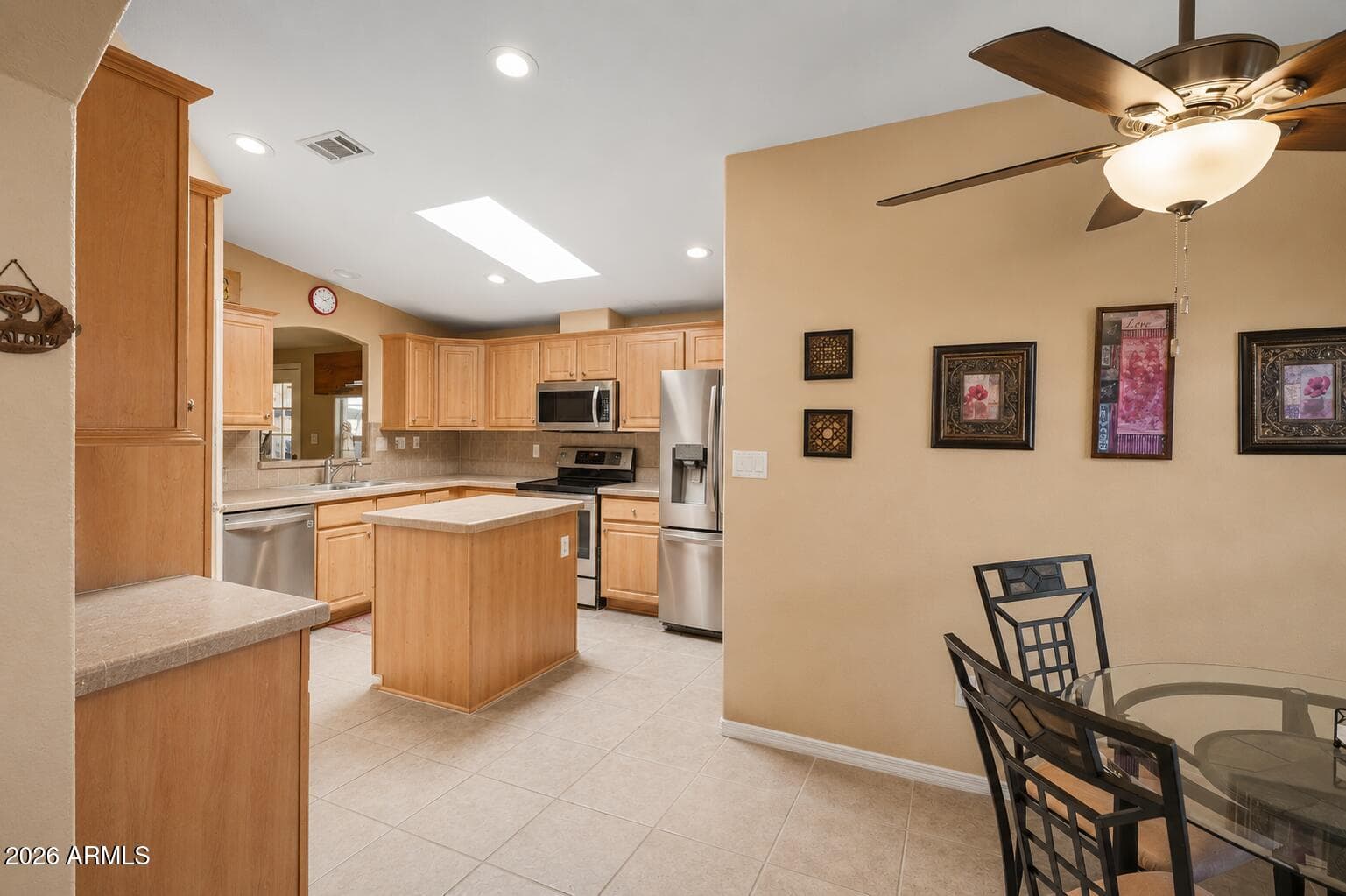 7373 E US Highway 60 97, Gold Canyon, AZ 85118 — photo 4 of 21