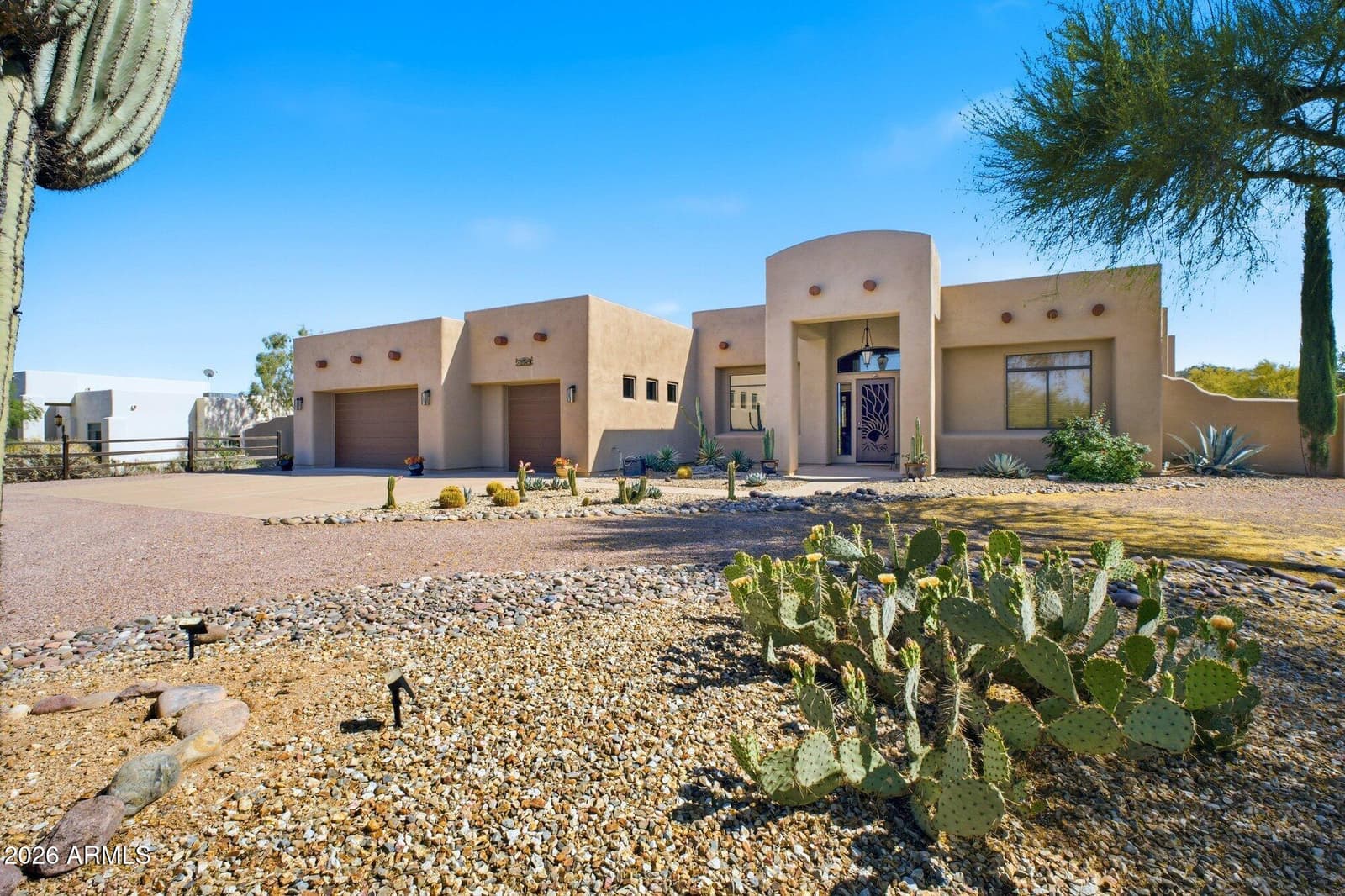 13919 E QUAIL TRACK Road, Scottsdale, AZ 85262 — photo 3 of 46