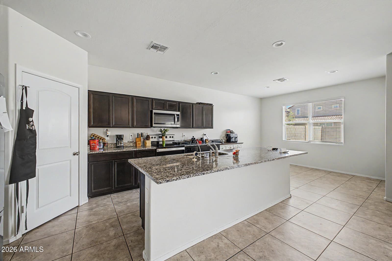 36595 W SANTA BARBARA Avenue, Maricopa, AZ 85138 — photo 10 of 26