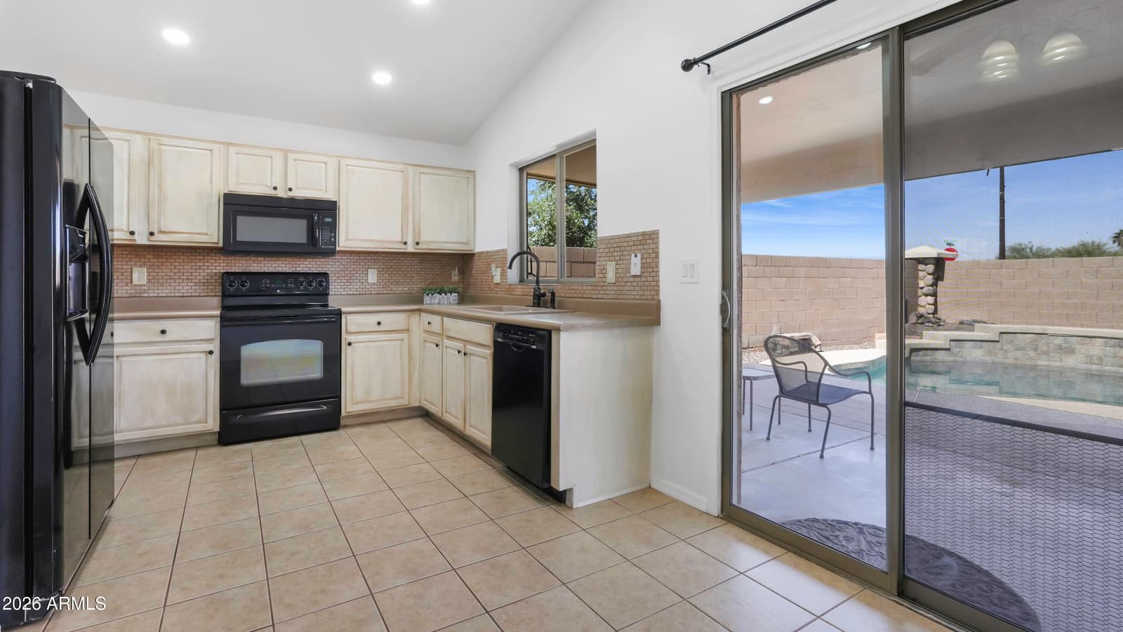 34805 N OPEN RANGE Drive, San Tan Valley, AZ 85144 — photo 6 of 20